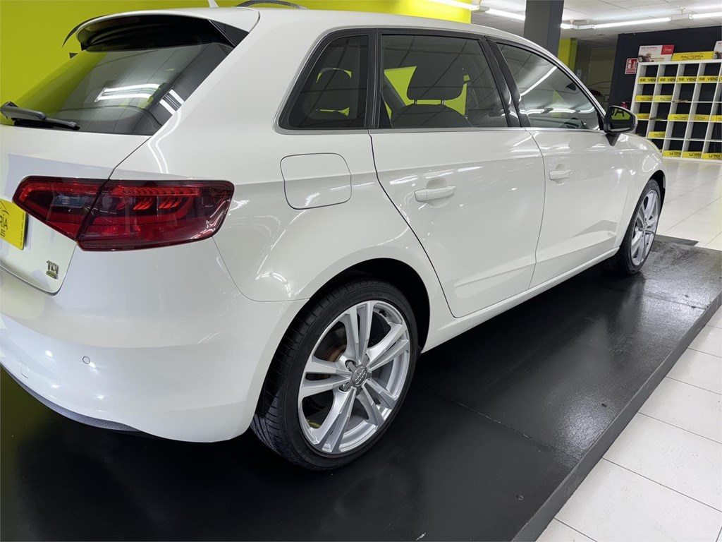 Audi - A3