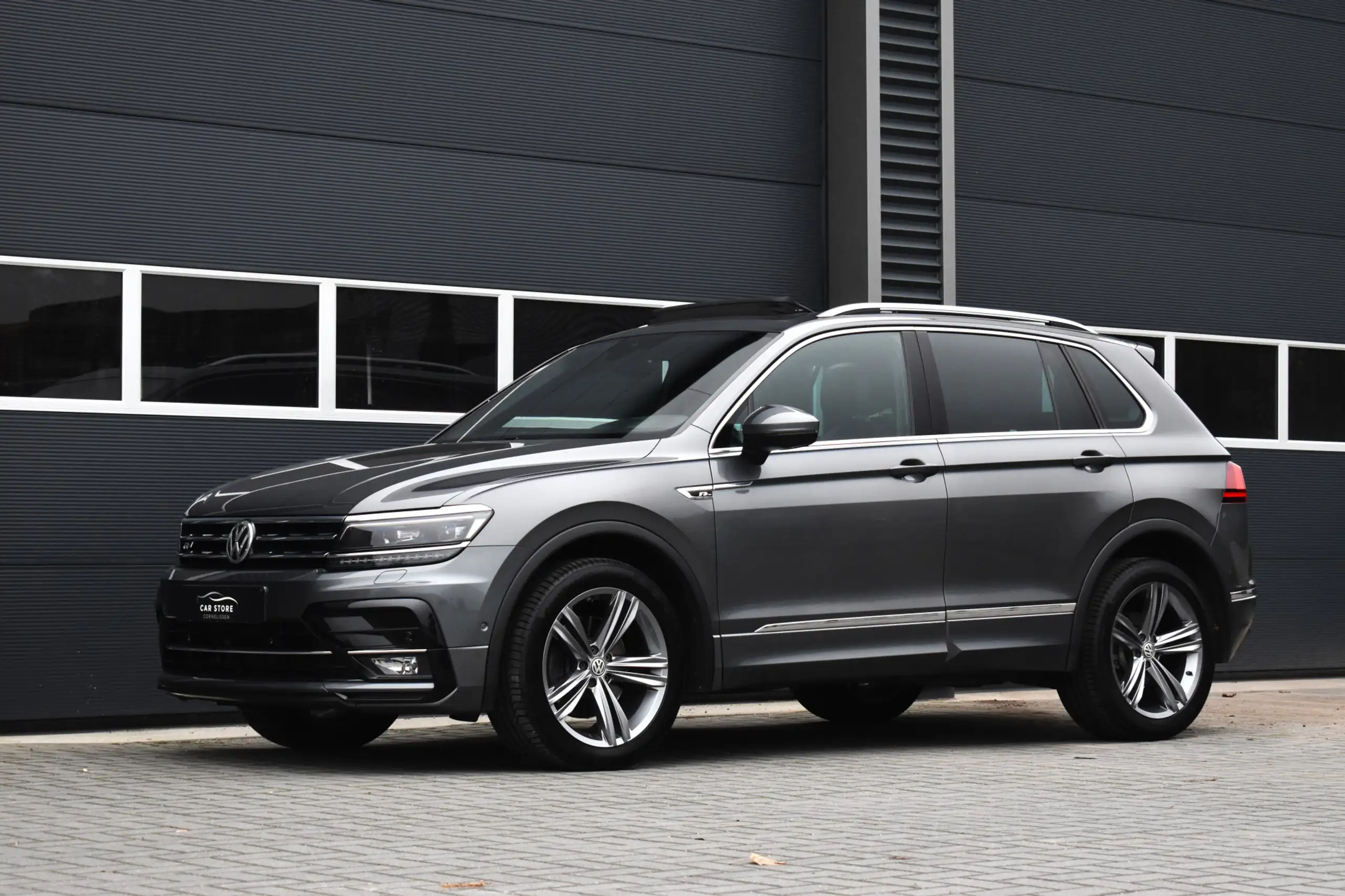 Volkswagen - Tiguan