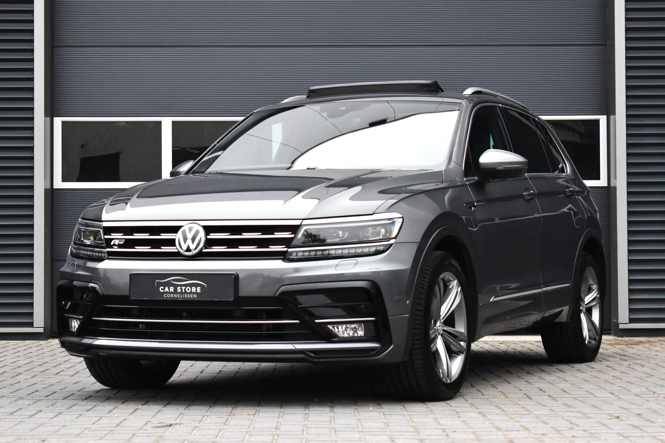 Volkswagen - Tiguan