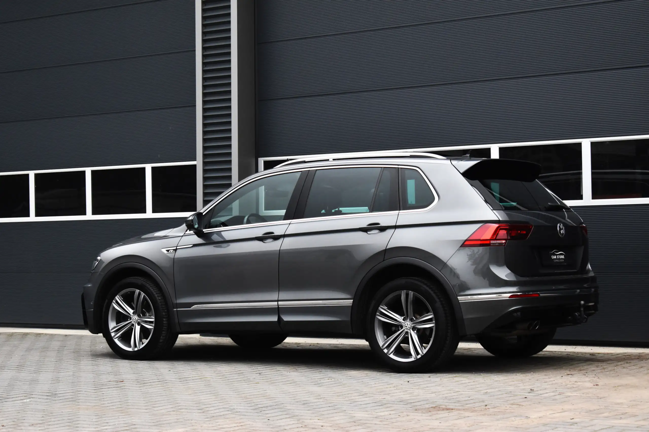 Volkswagen - Tiguan