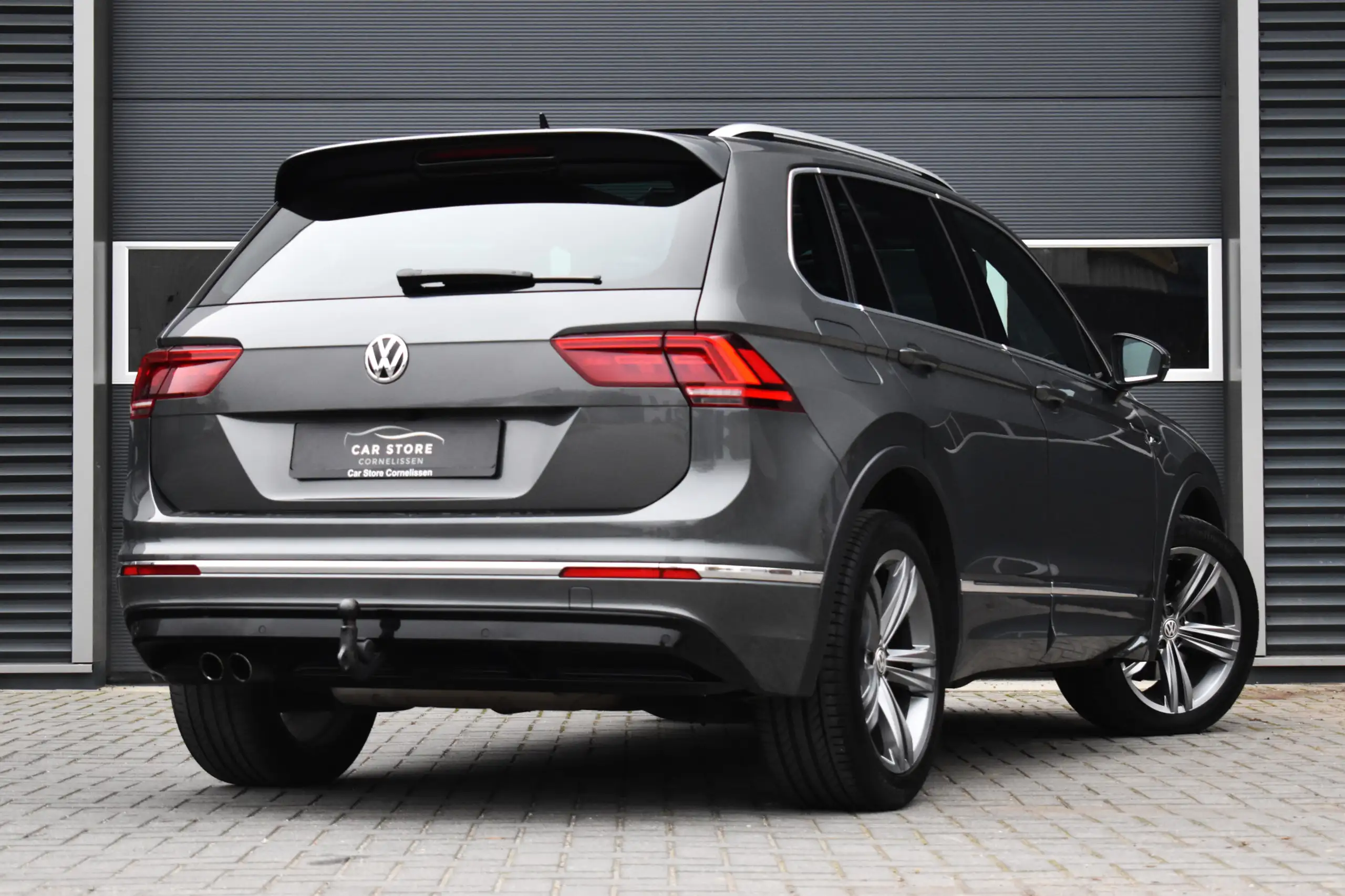 Volkswagen - Tiguan