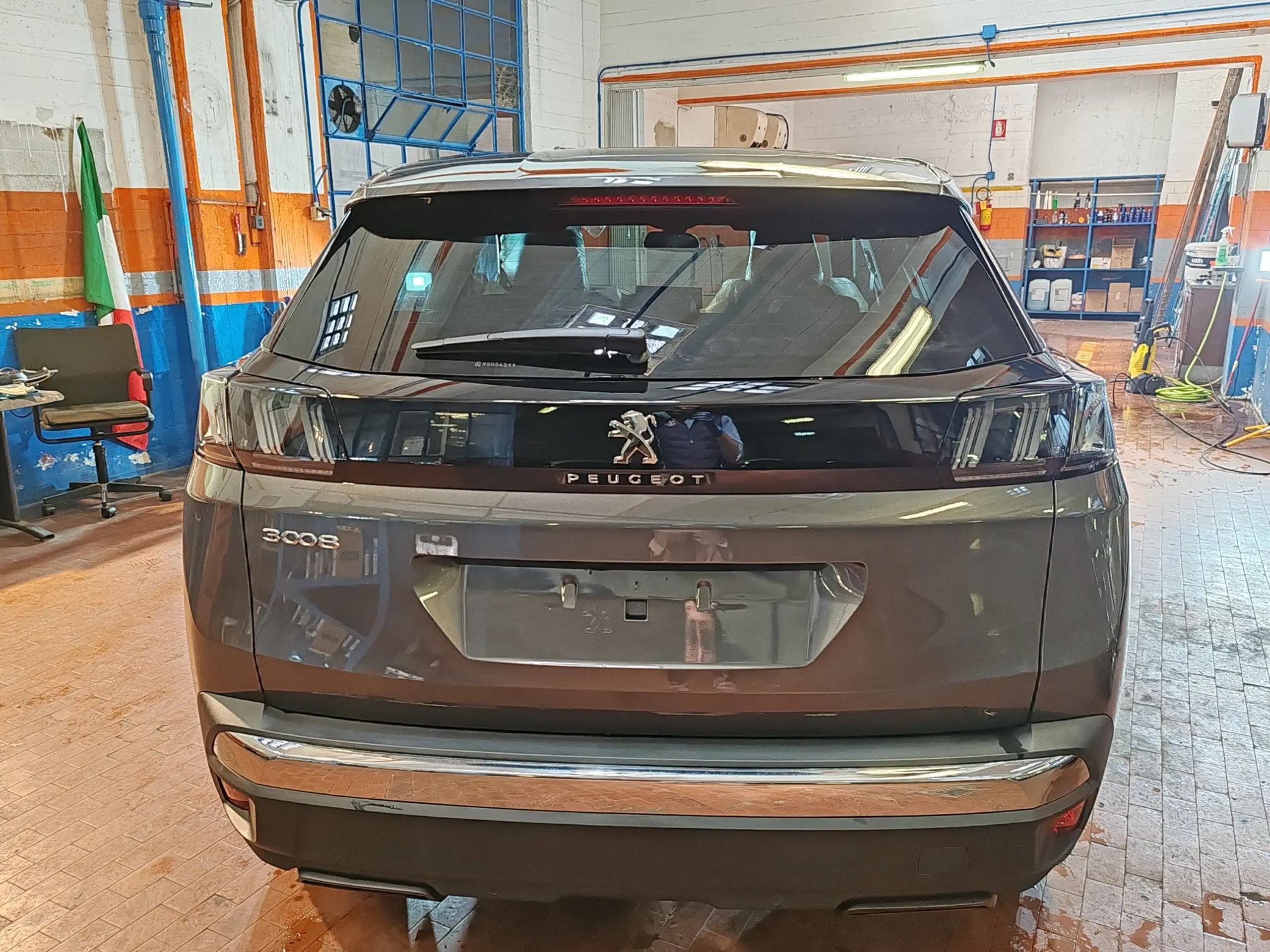 Peugeot - 3008