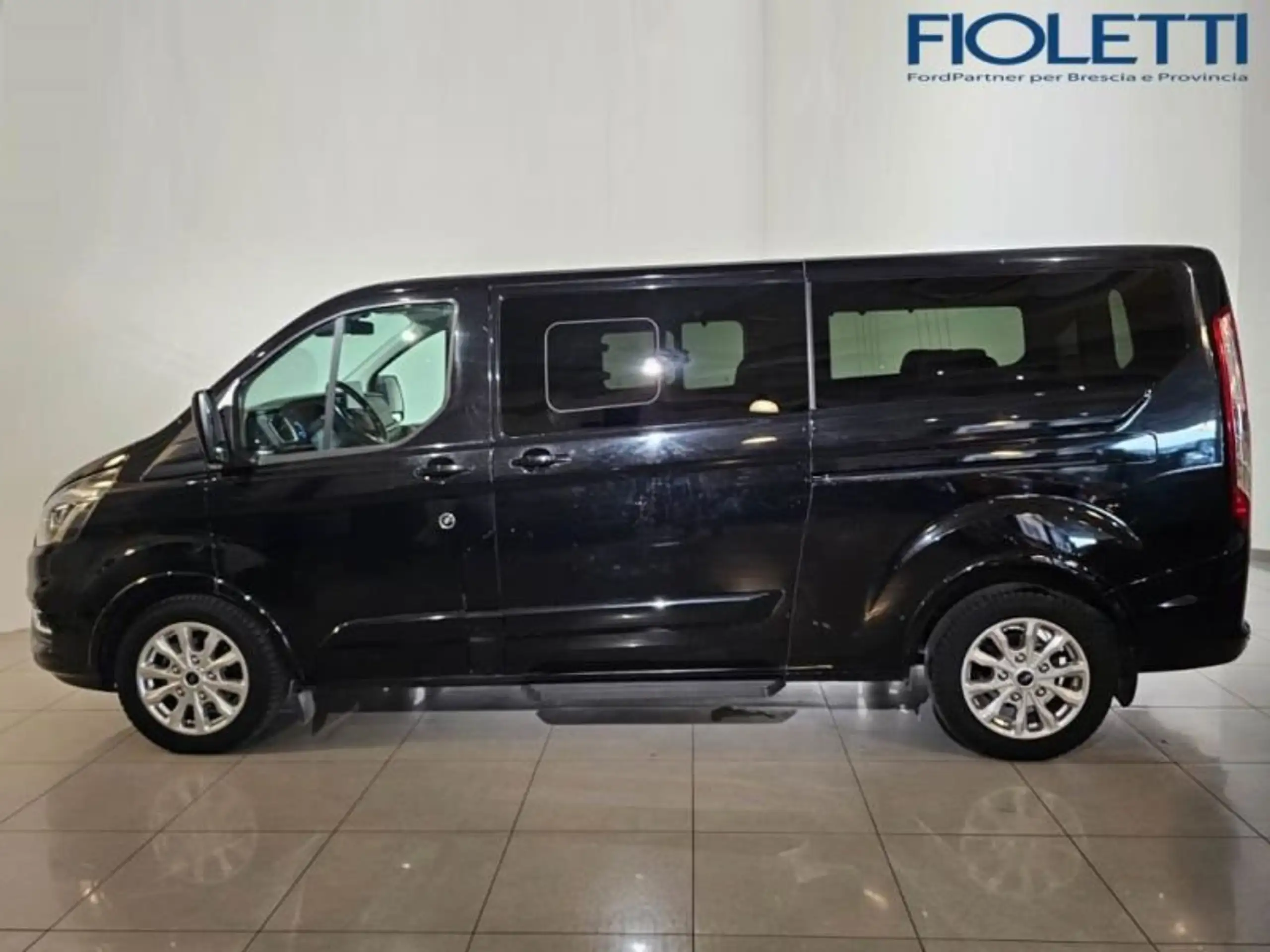 Ford - Tourneo Custom