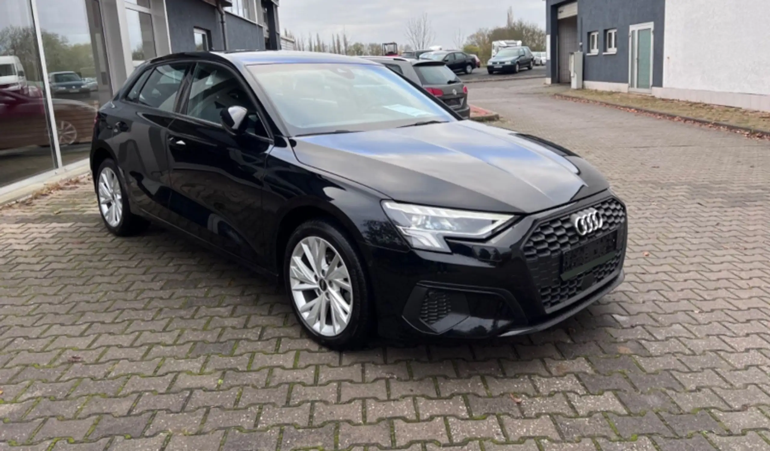 Audi - A3