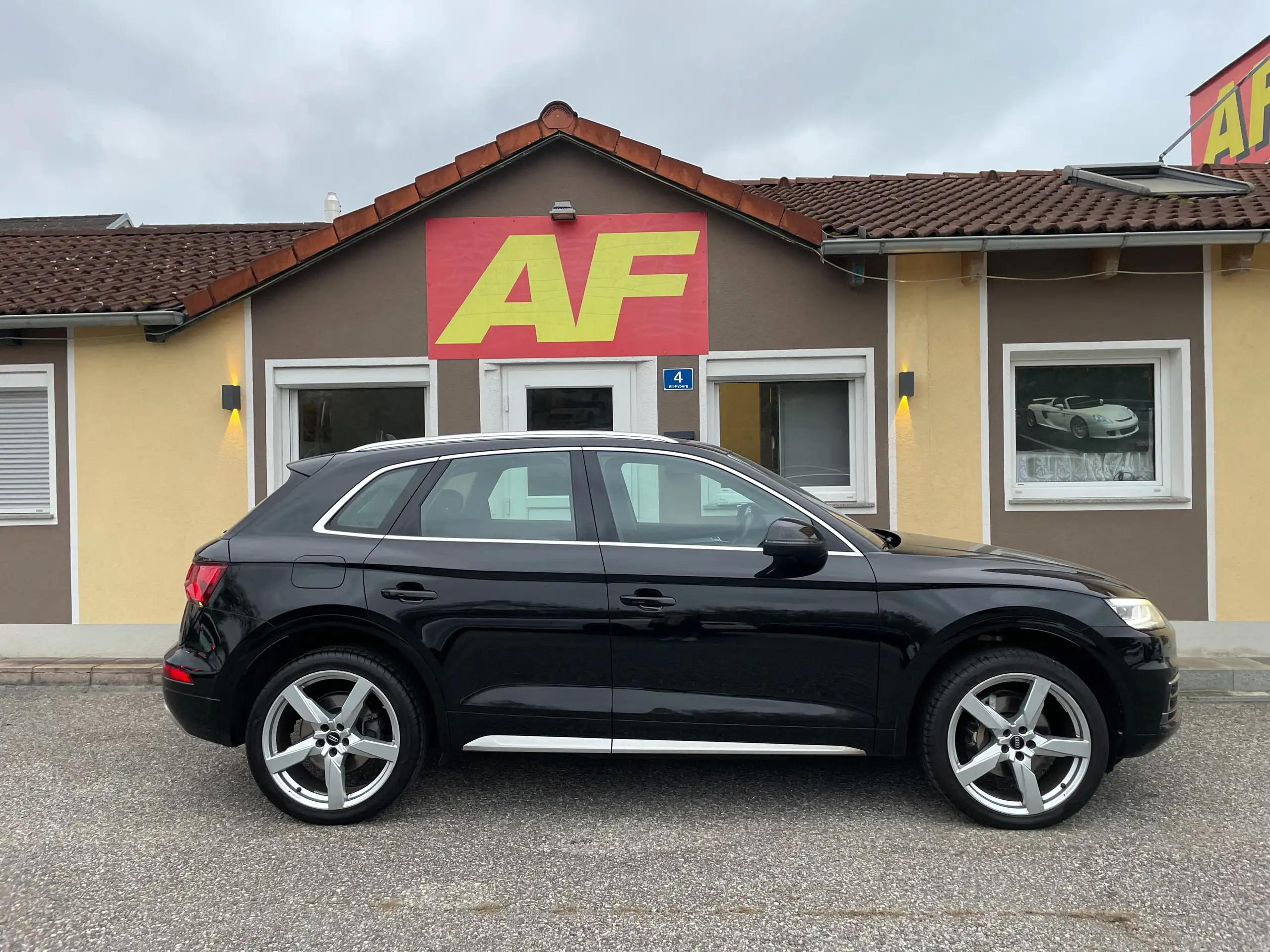 Audi - Q5