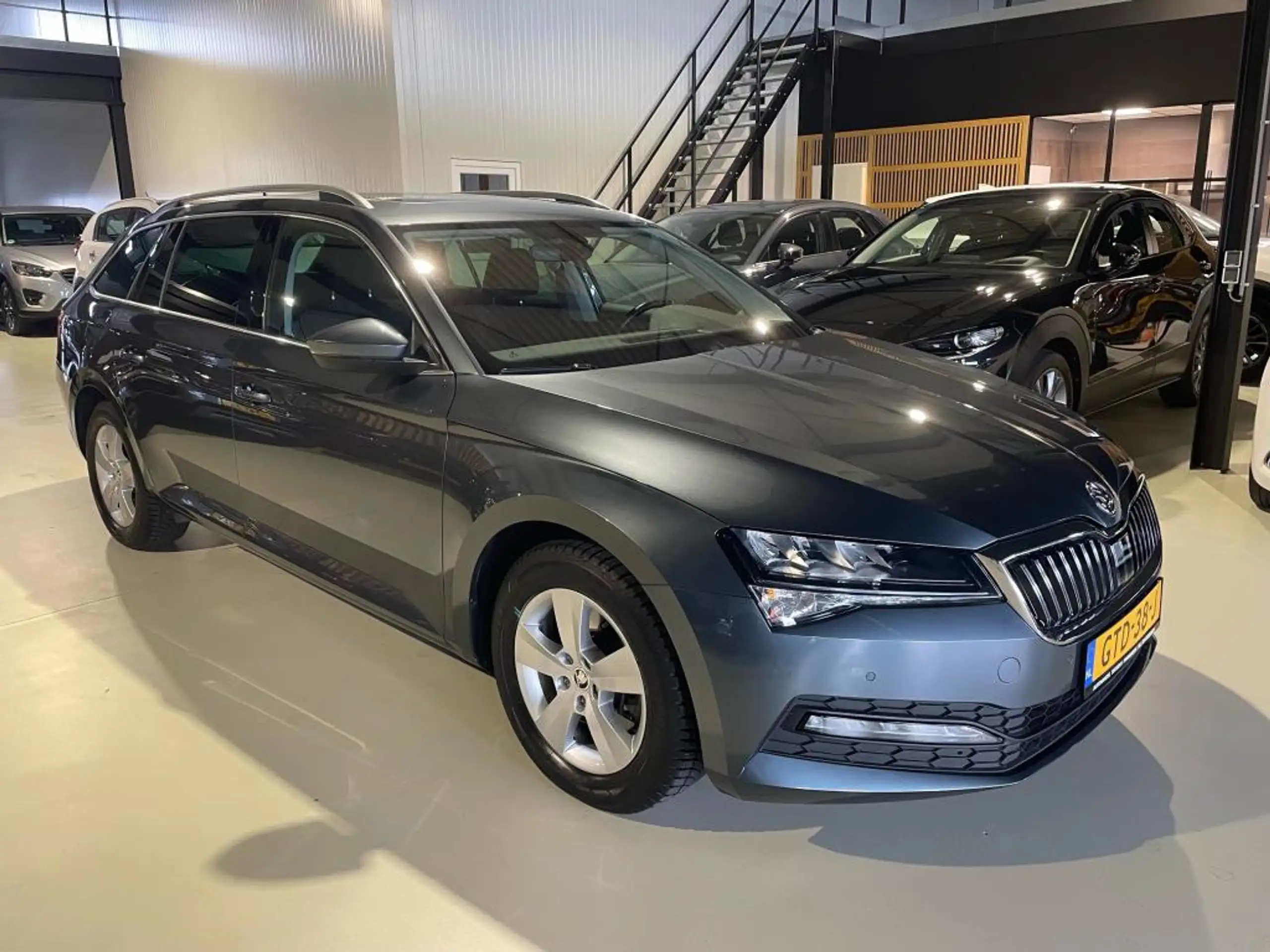 Skoda - Superb