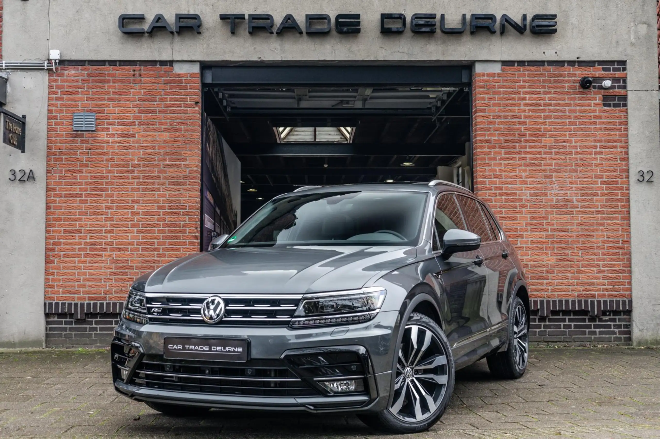 Volkswagen - Tiguan