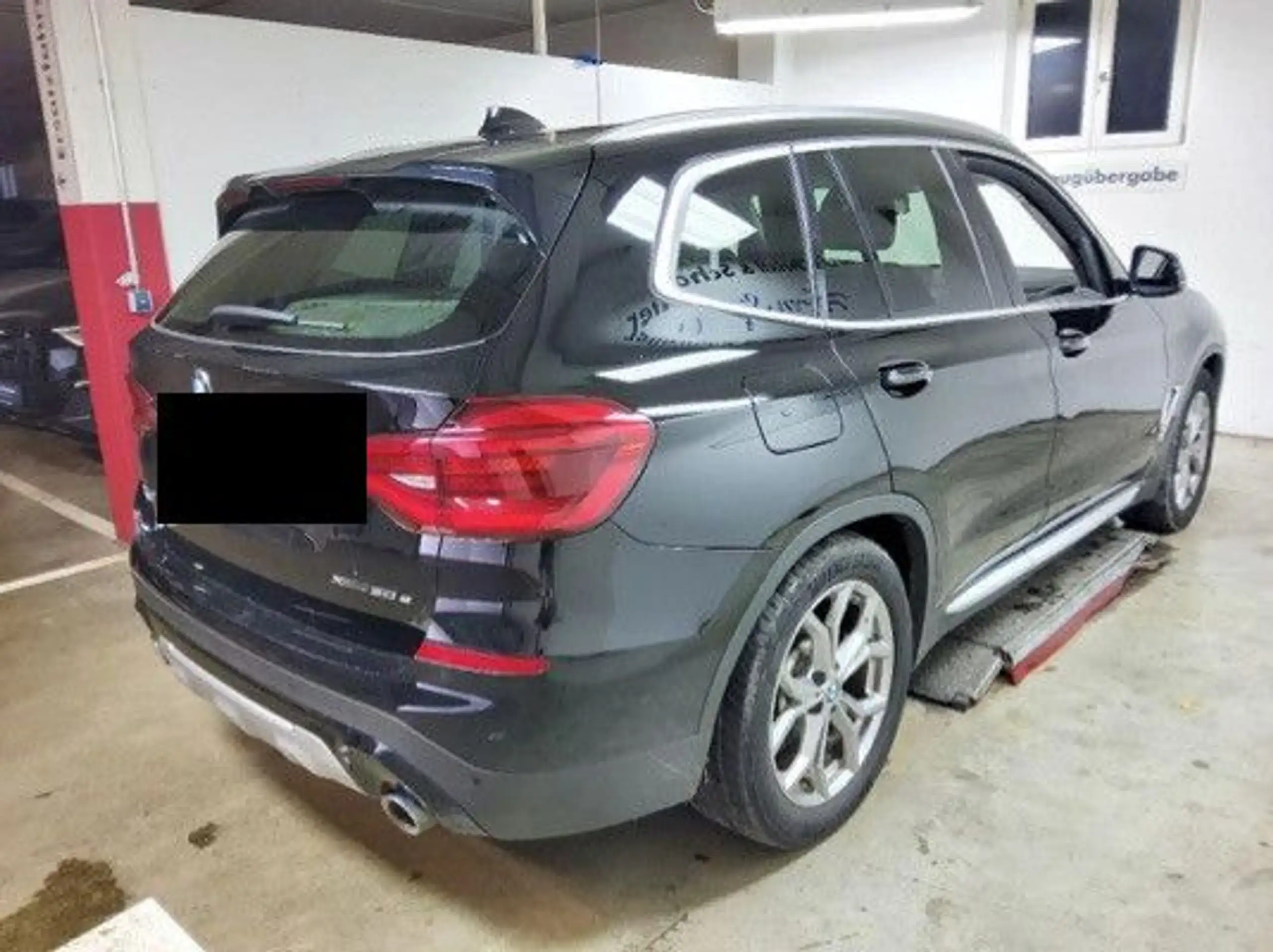 BMW - X3