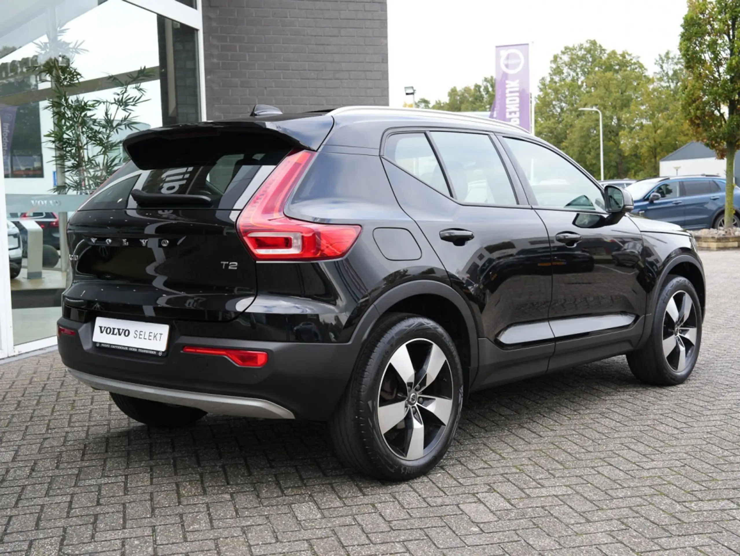 Volvo - XC40