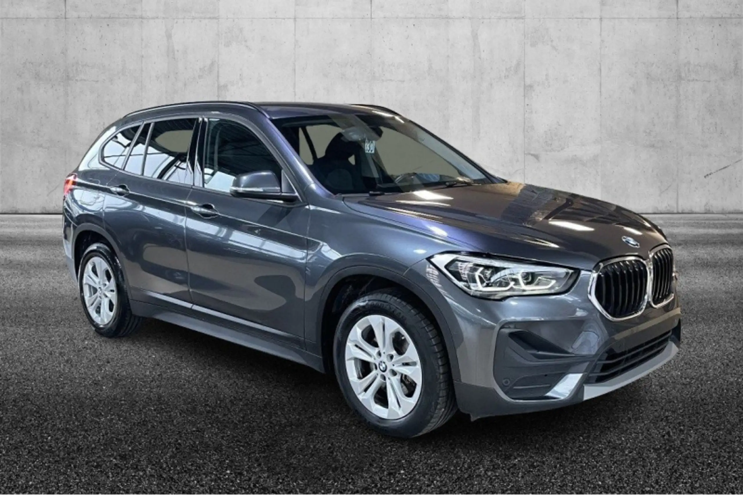 BMW - X1