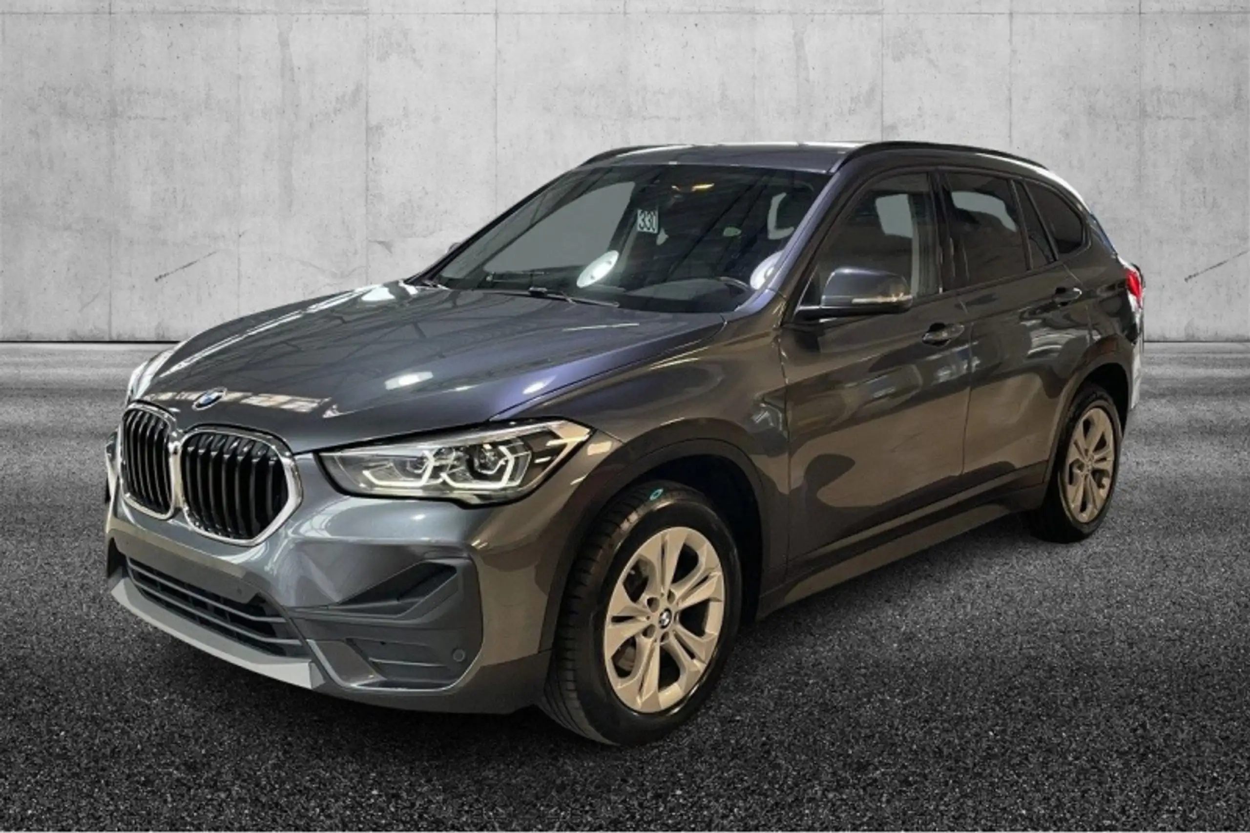 BMW - X1