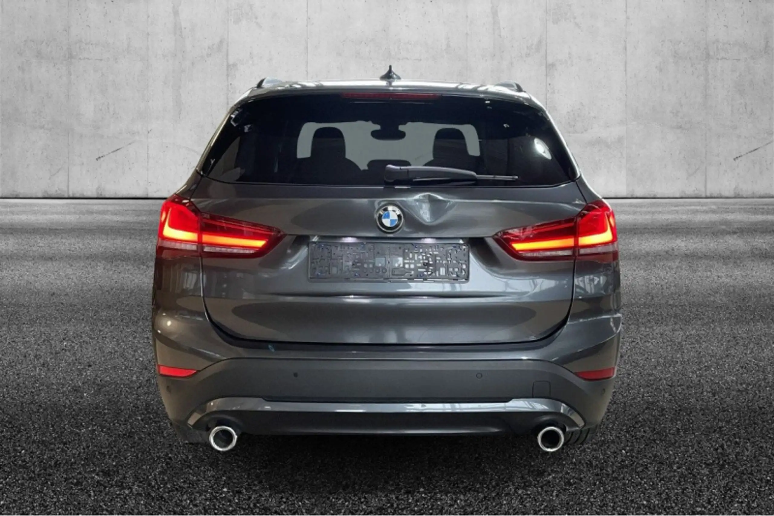 BMW - X1