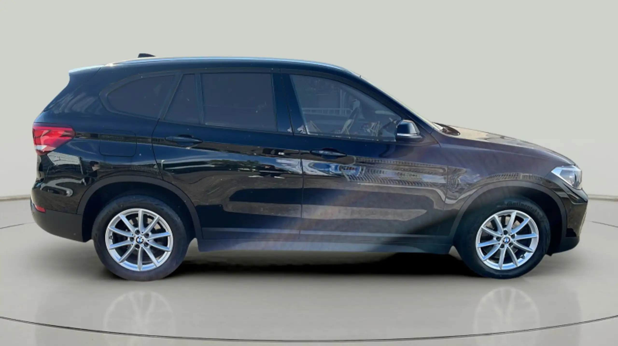 BMW - X1