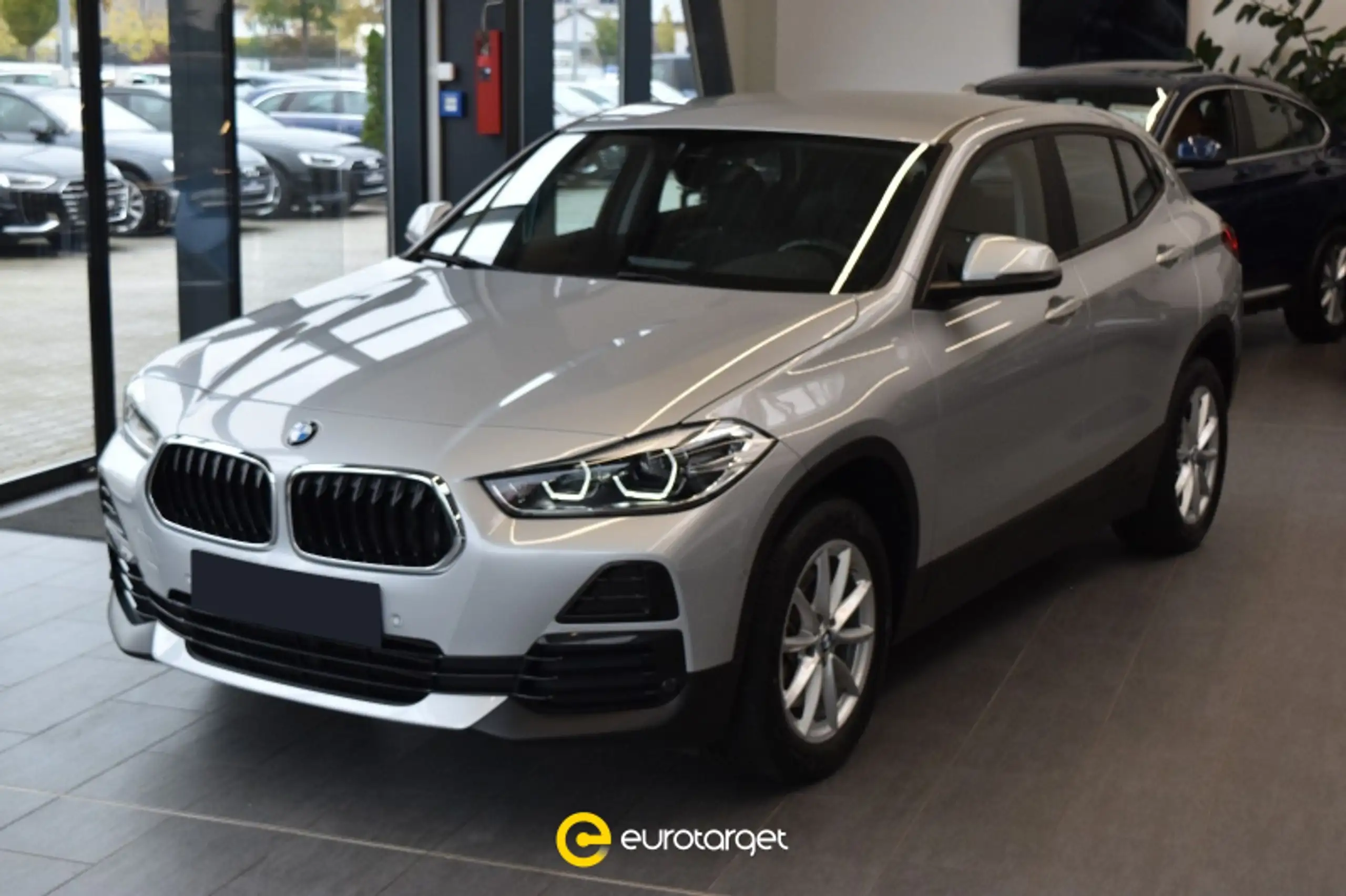 BMW - X2