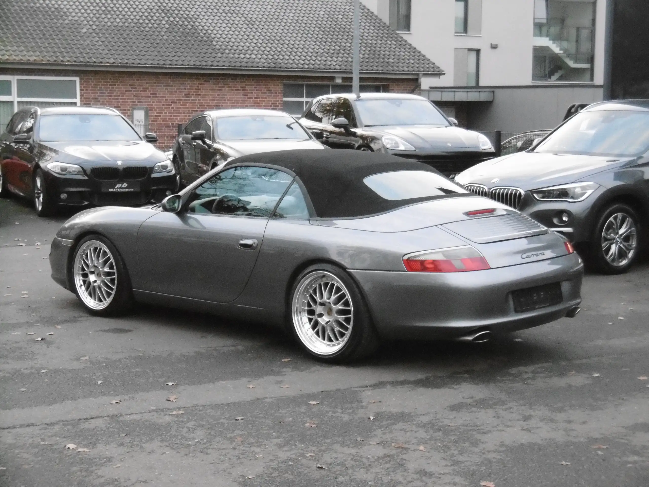 Porsche - 996