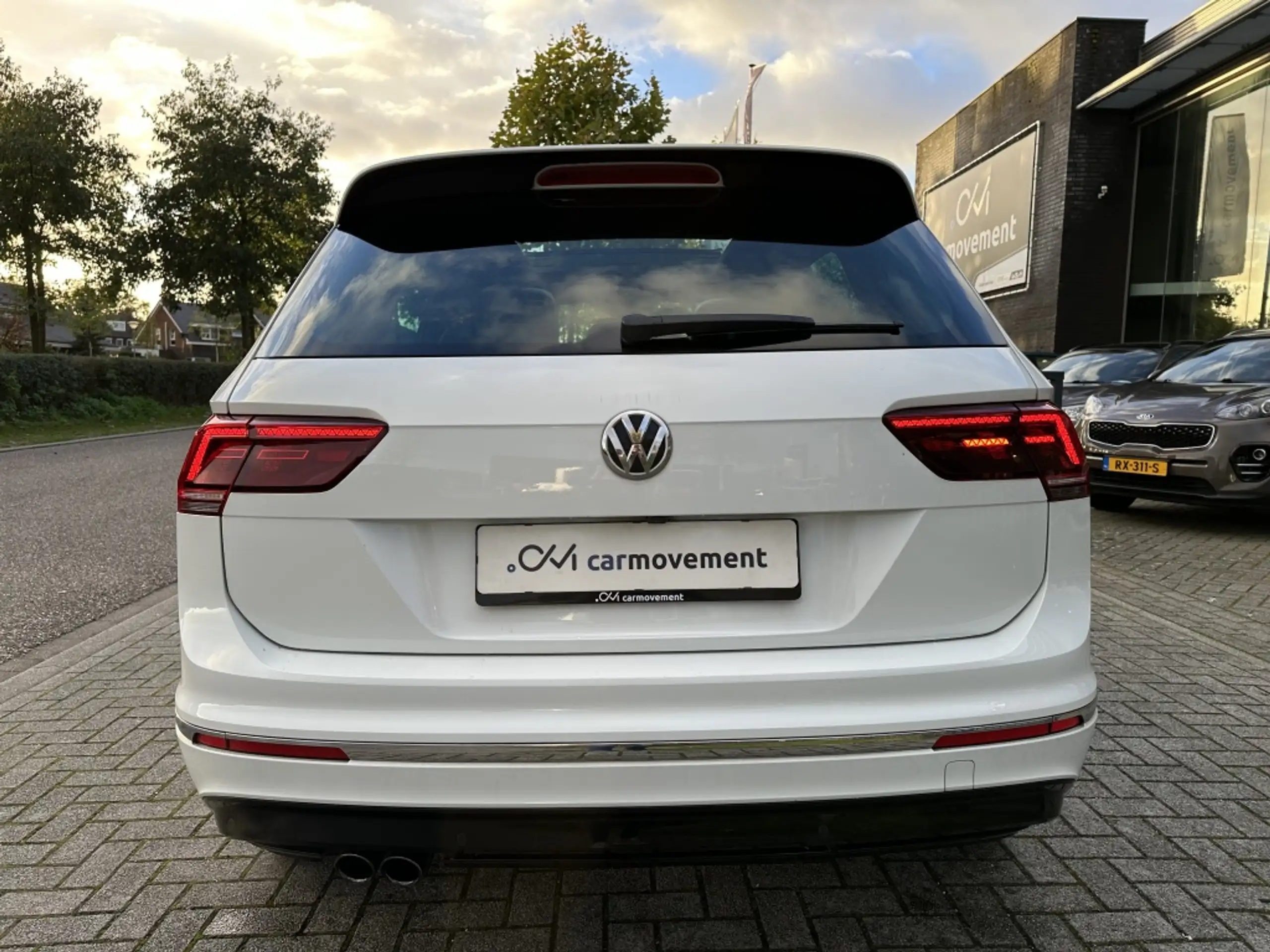 Volkswagen - Tiguan