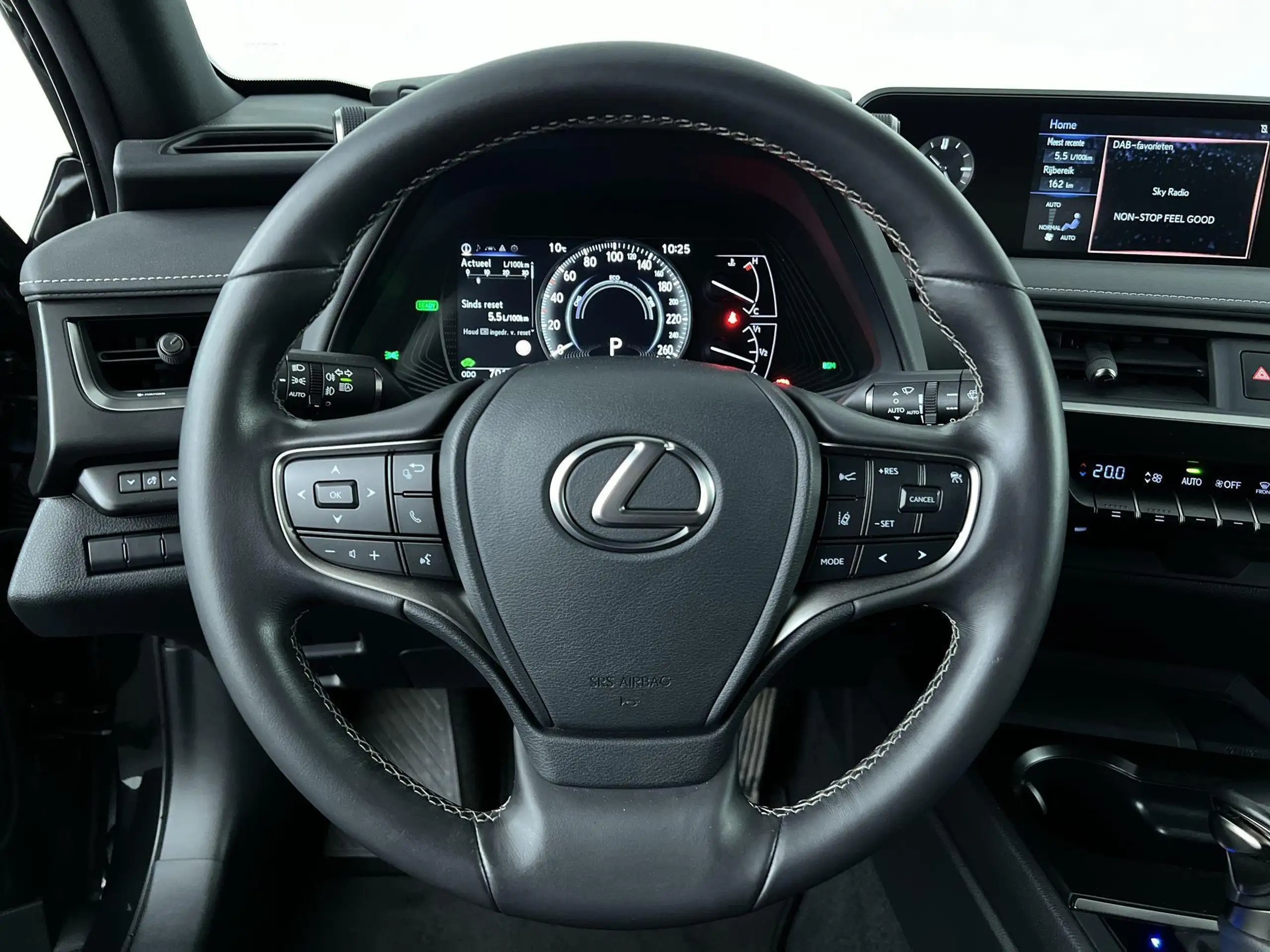 Lexus - UX 250h