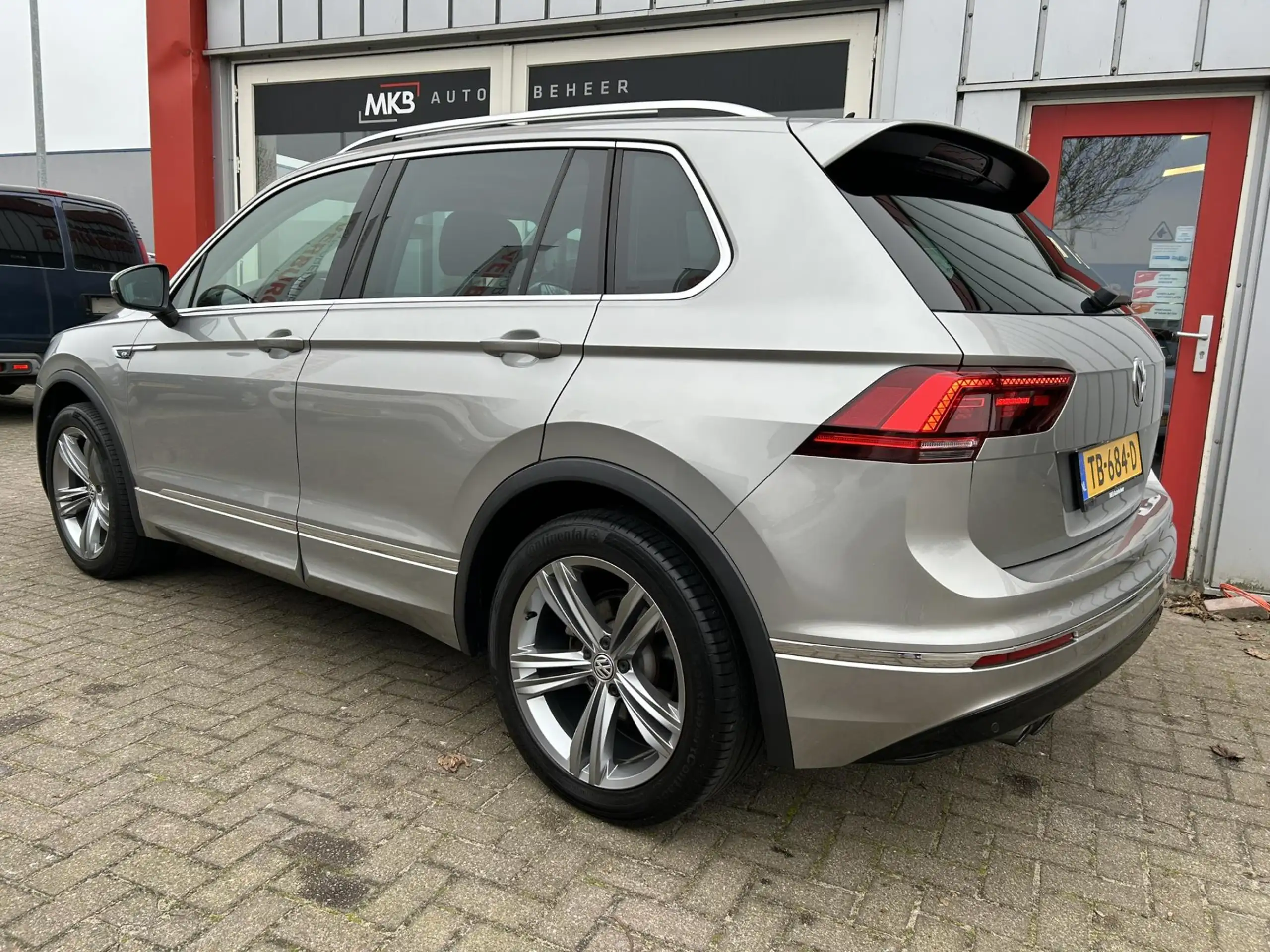 Volkswagen - Tiguan