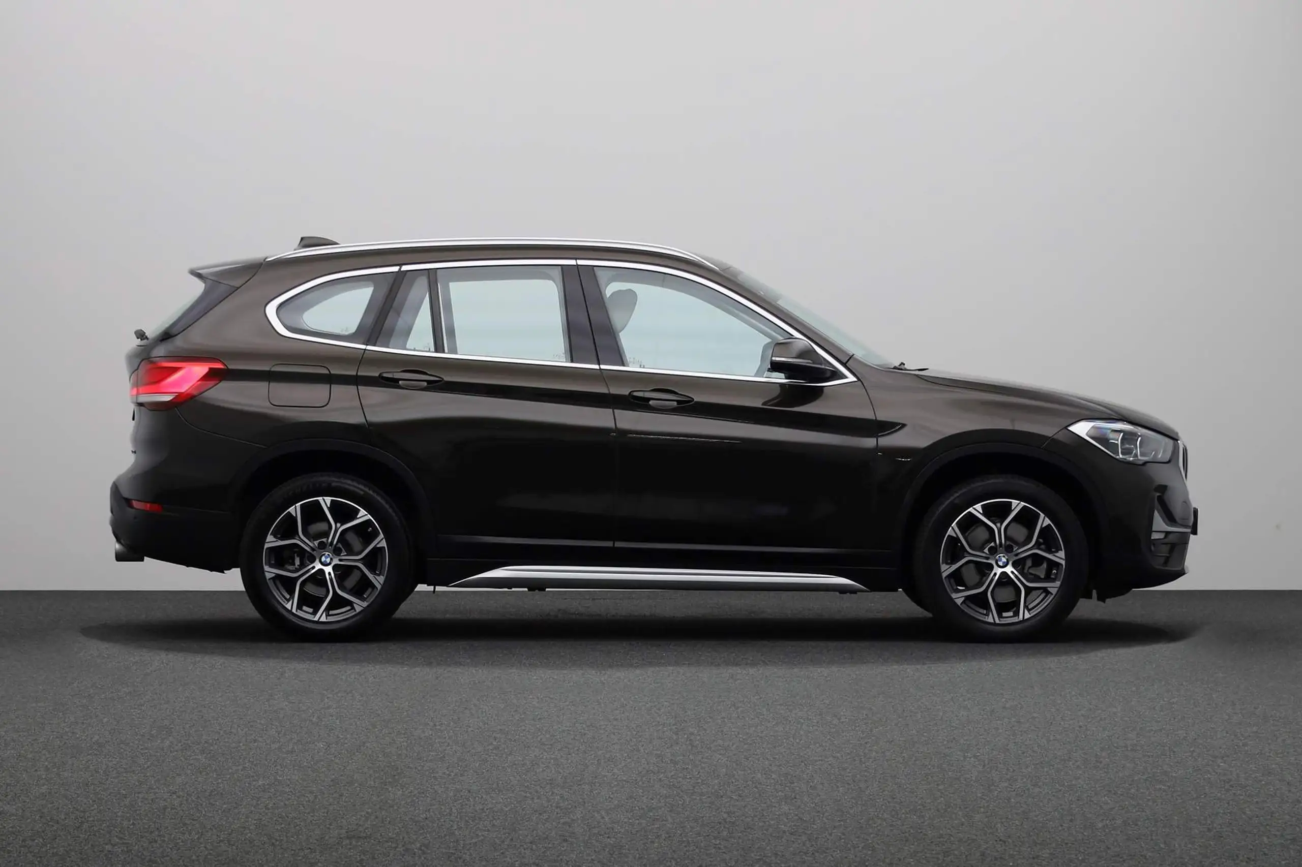 BMW - X1