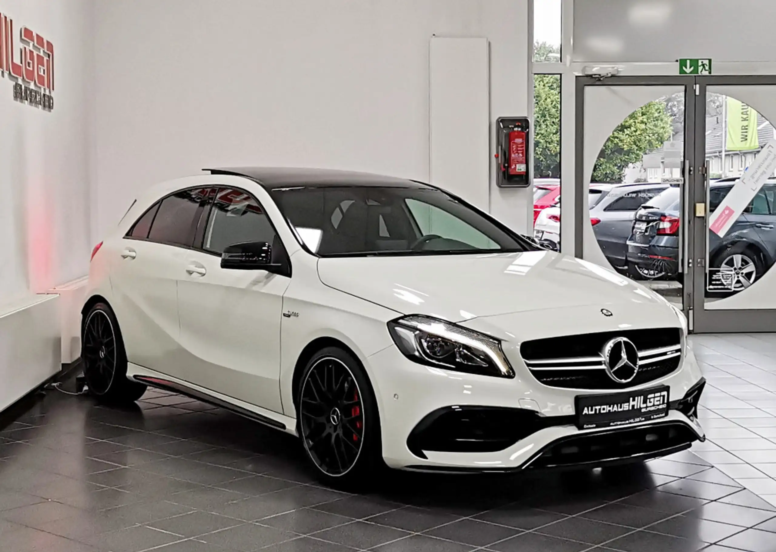 Mercedes-Benz - A 45 AMG