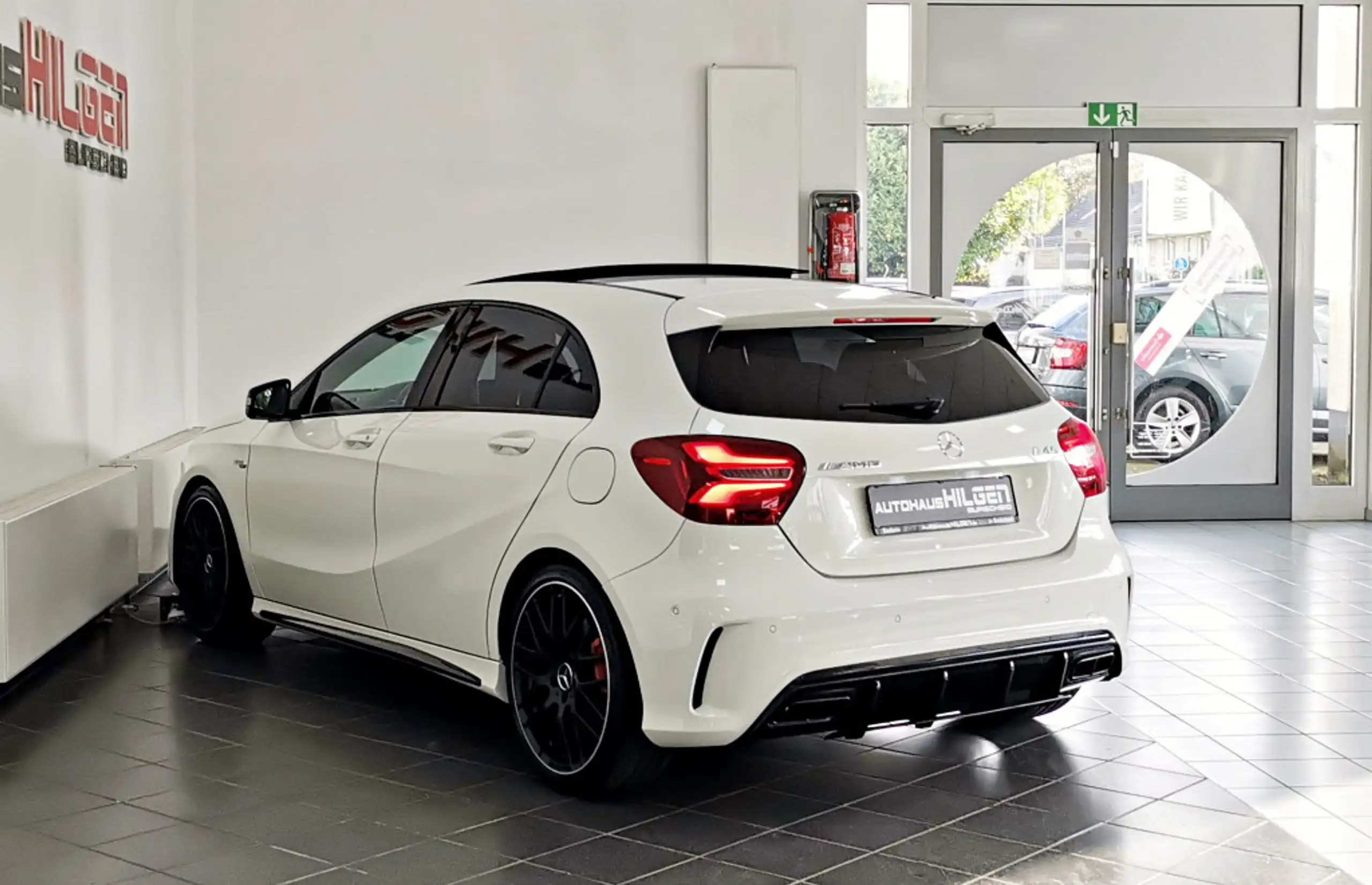 Mercedes-Benz - A 45 AMG