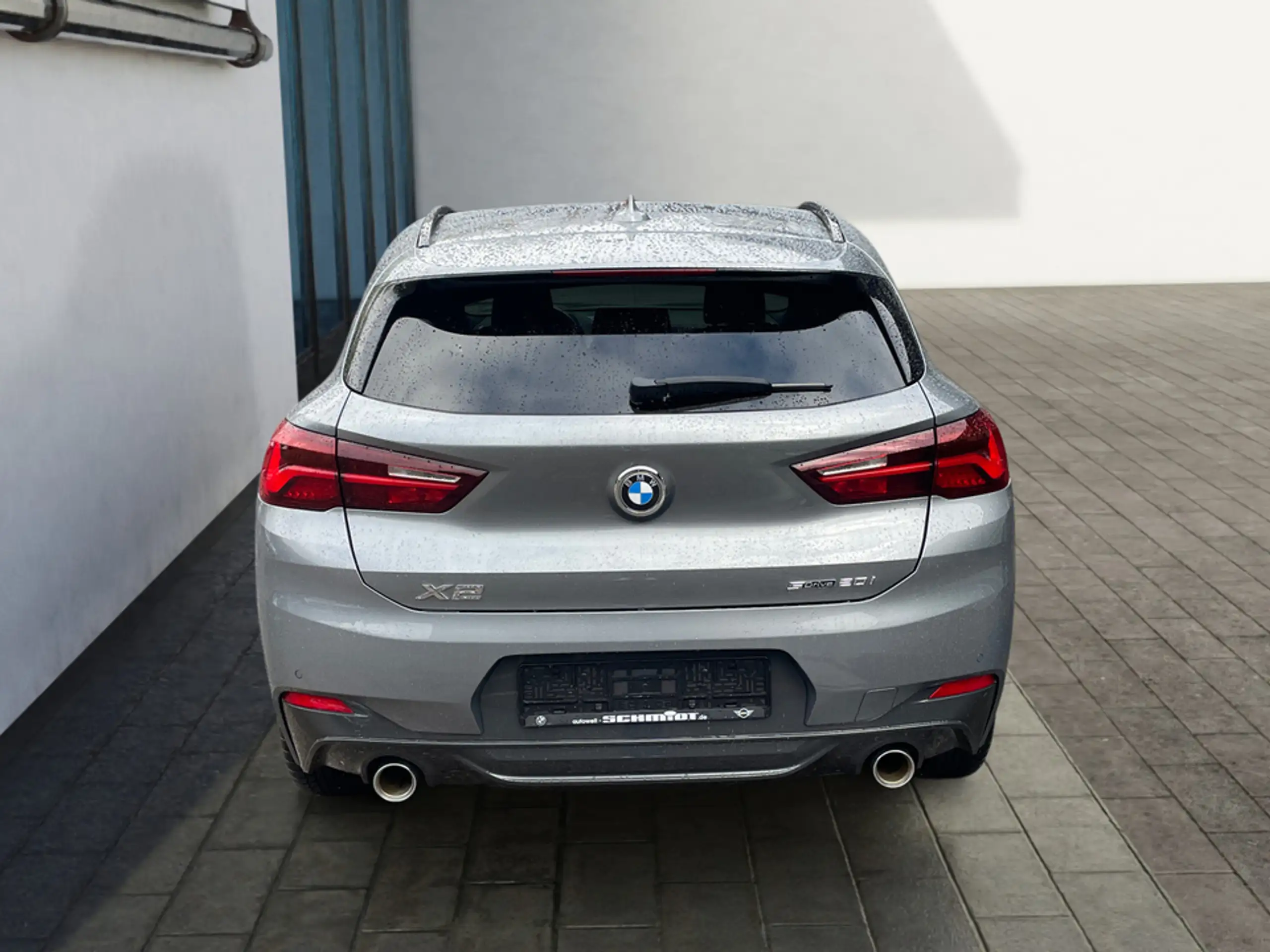 BMW - X2