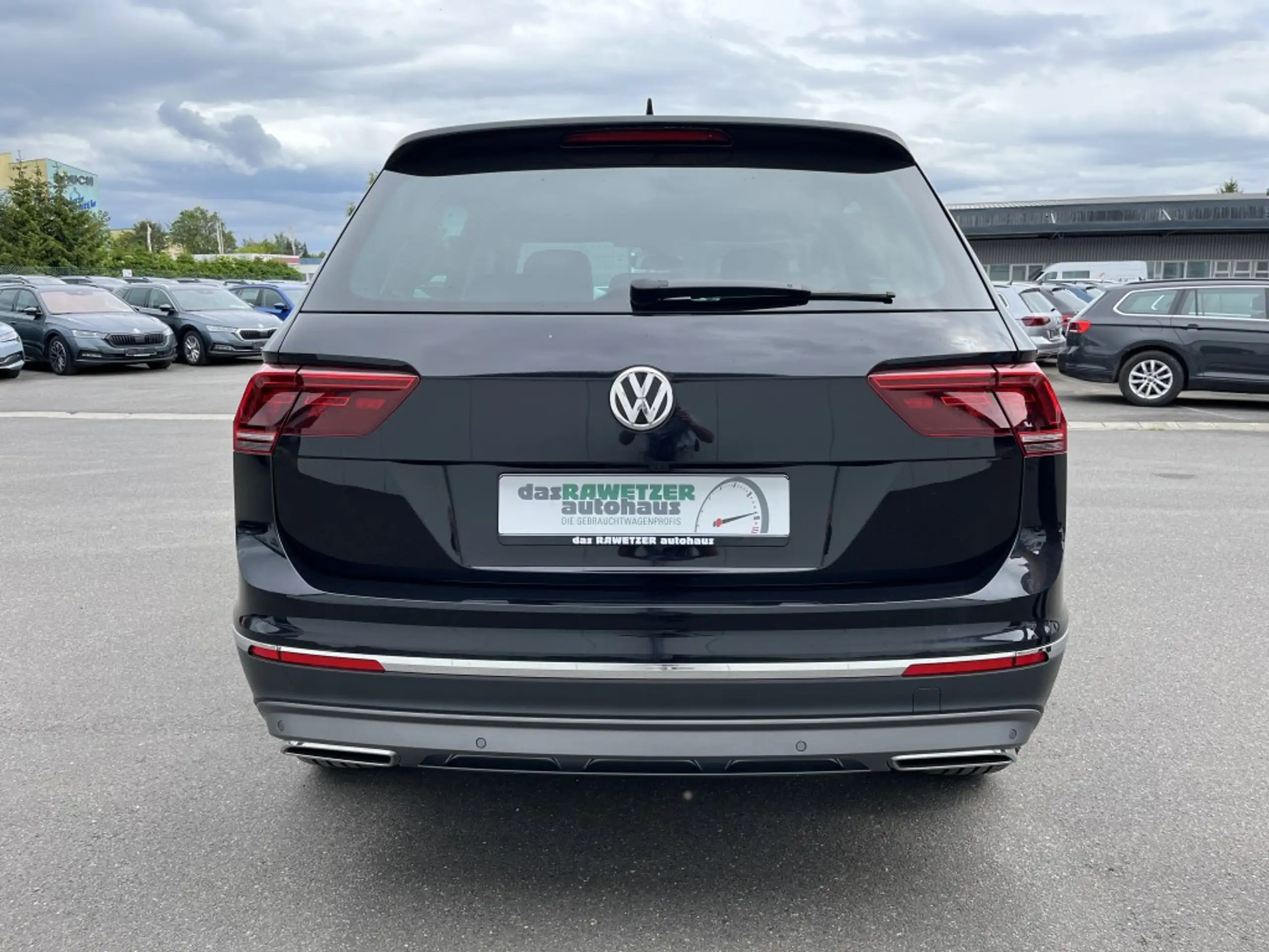 Volkswagen - Tiguan