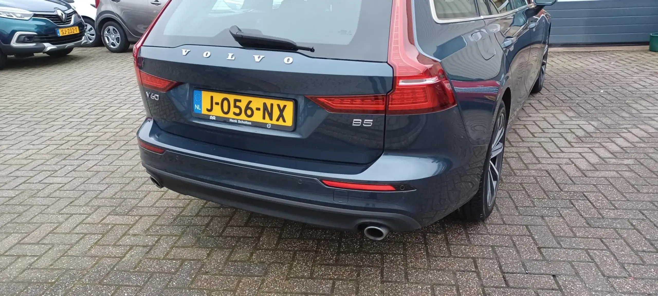 Volvo - V60