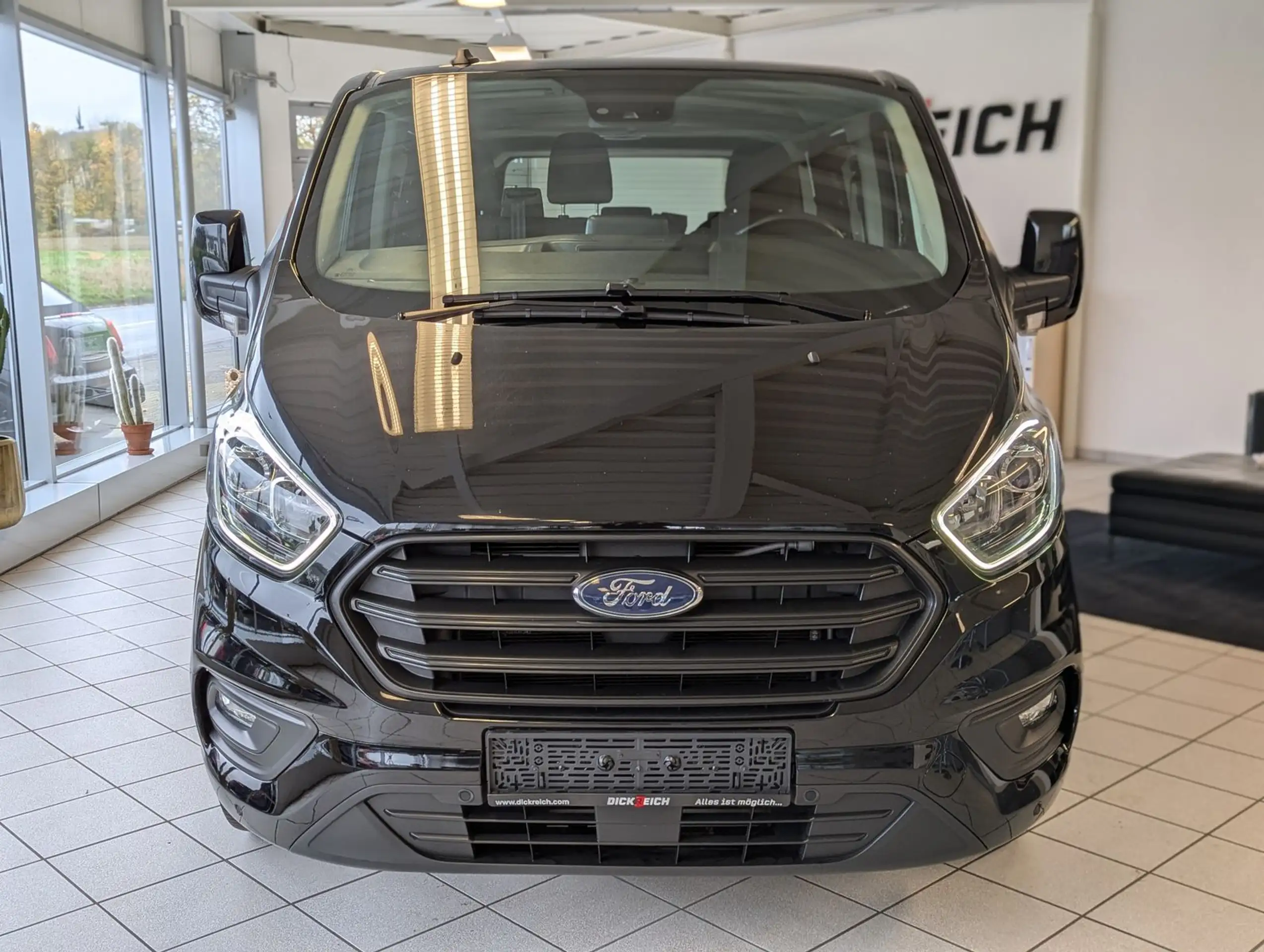 Ford - Transit Custom