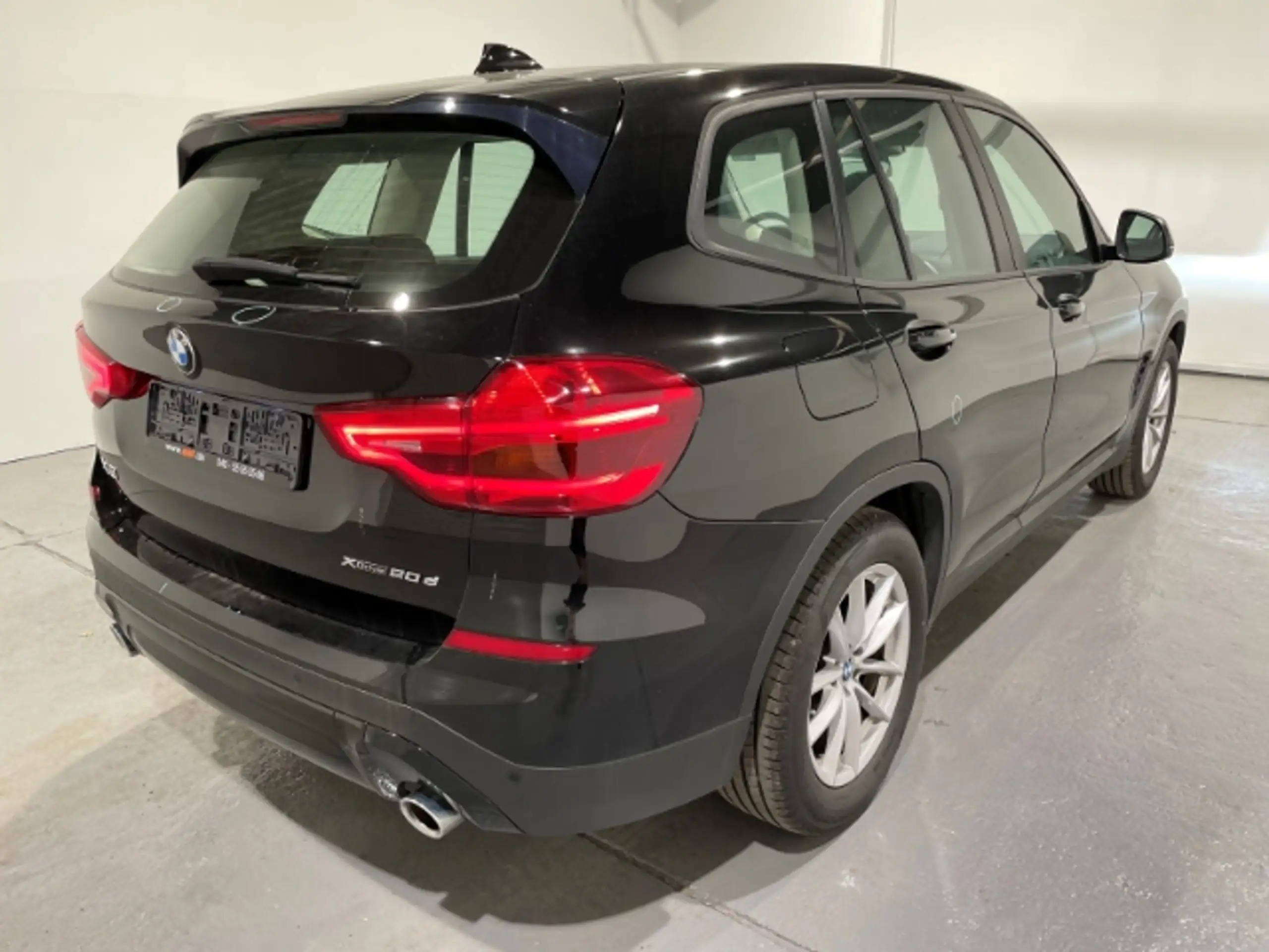 BMW - X3