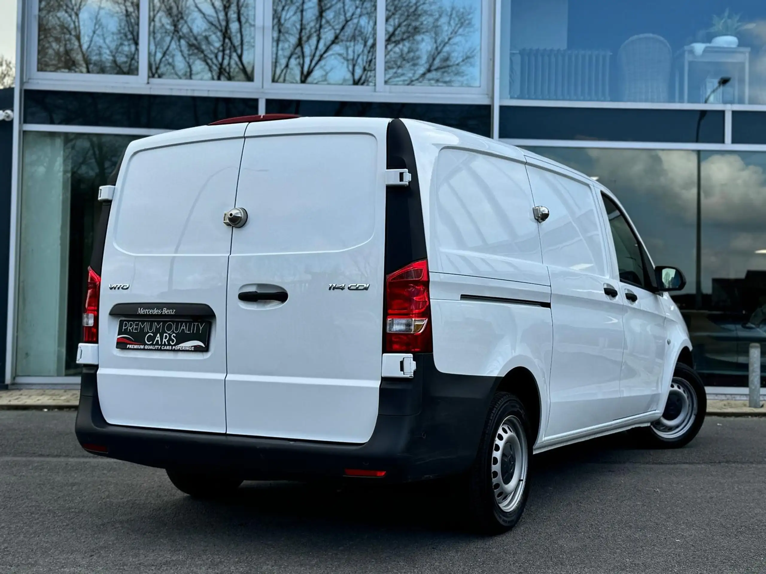 Mercedes-Benz - Vito