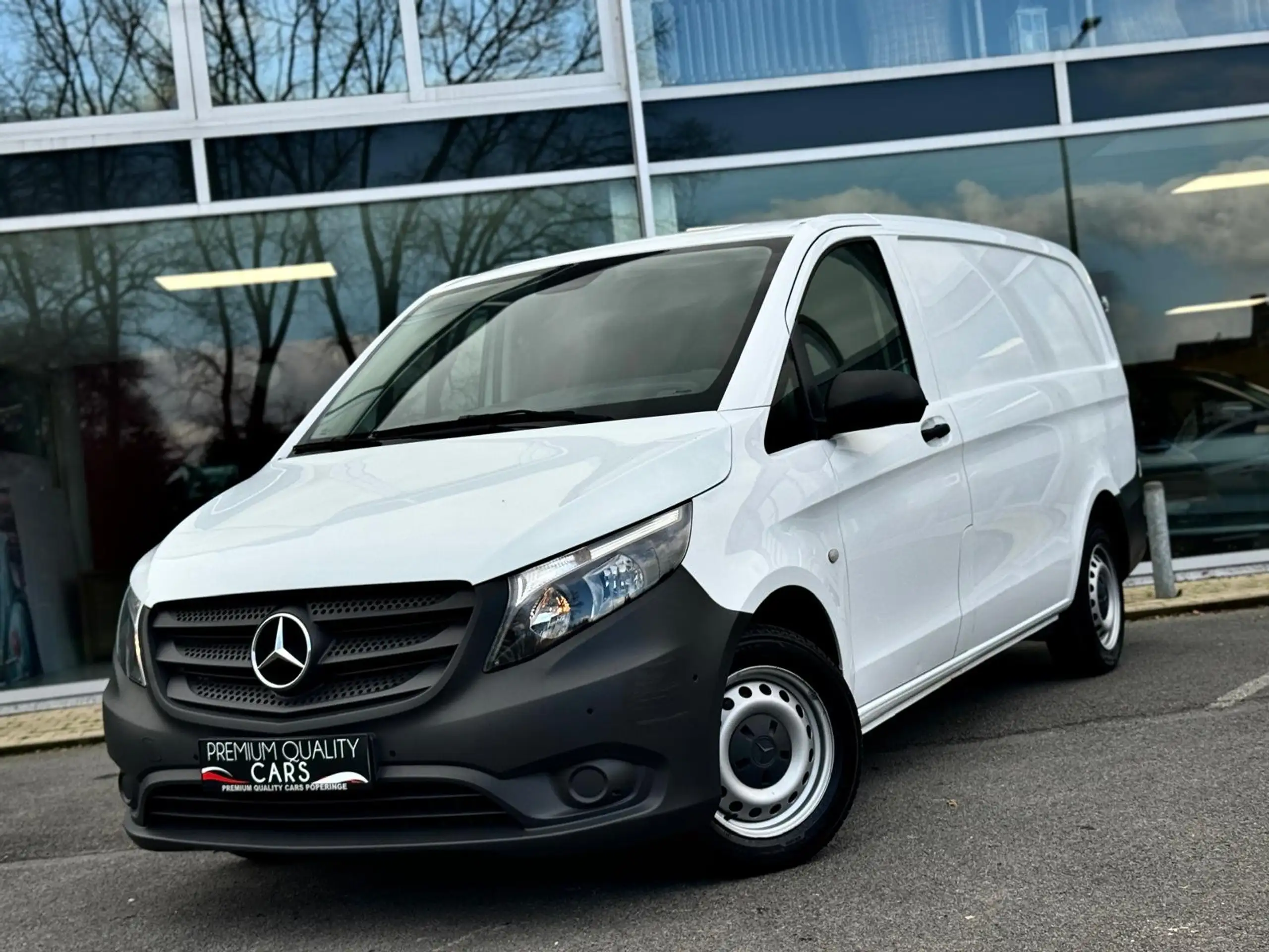 Mercedes-Benz - Vito