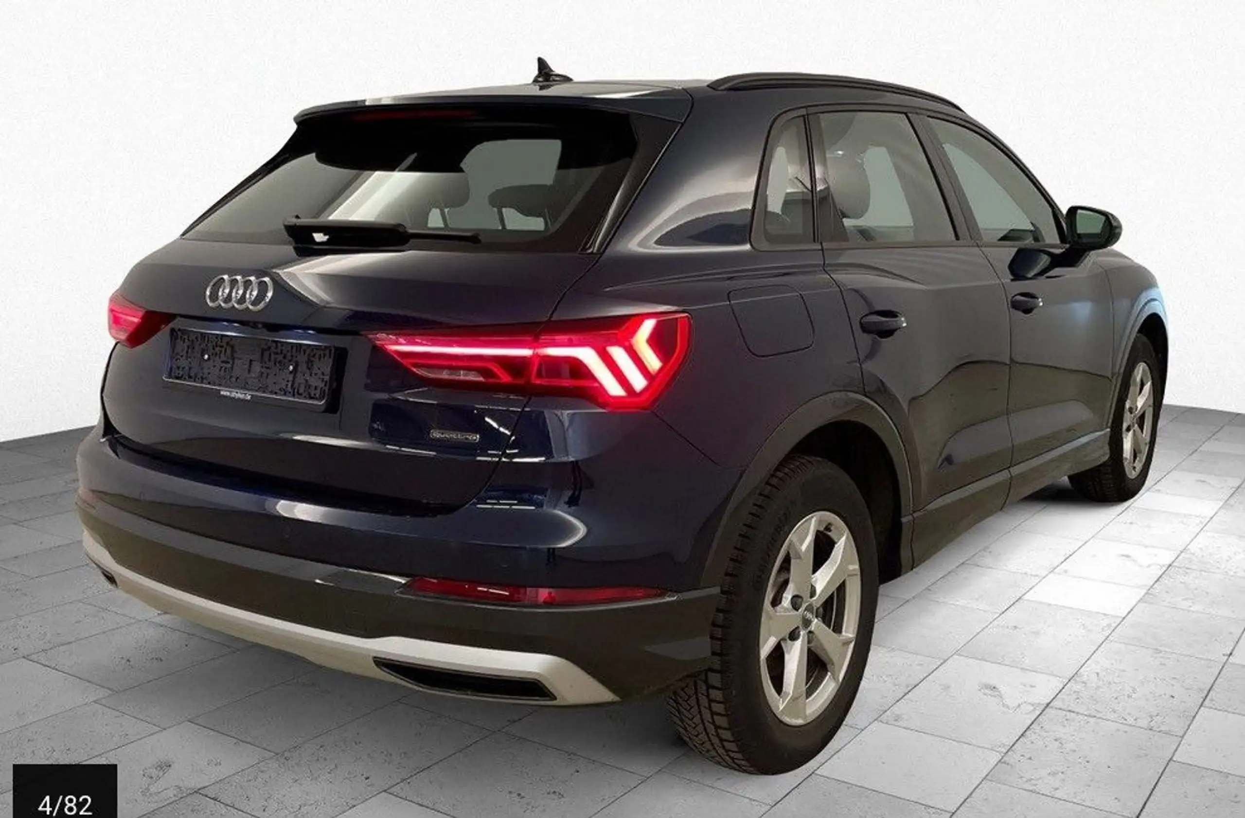 Audi - Q3