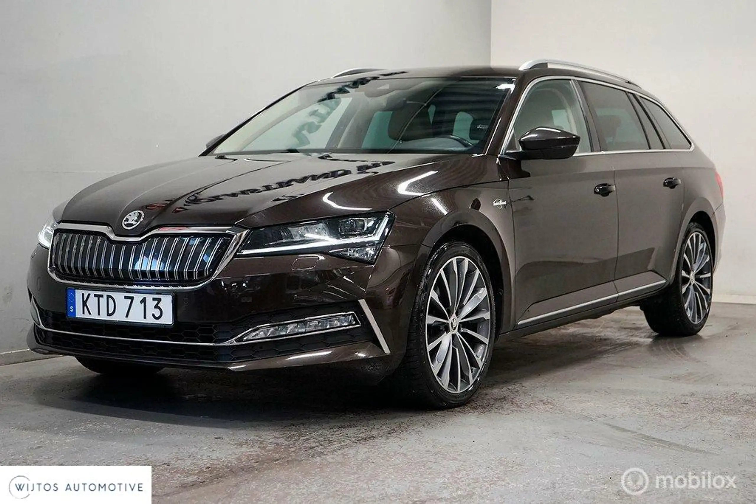 Skoda - Superb