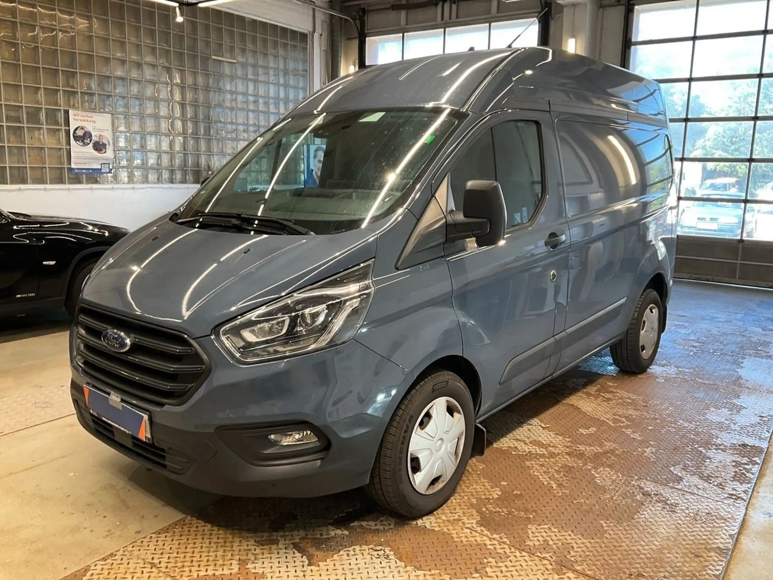 Ford - Transit Custom