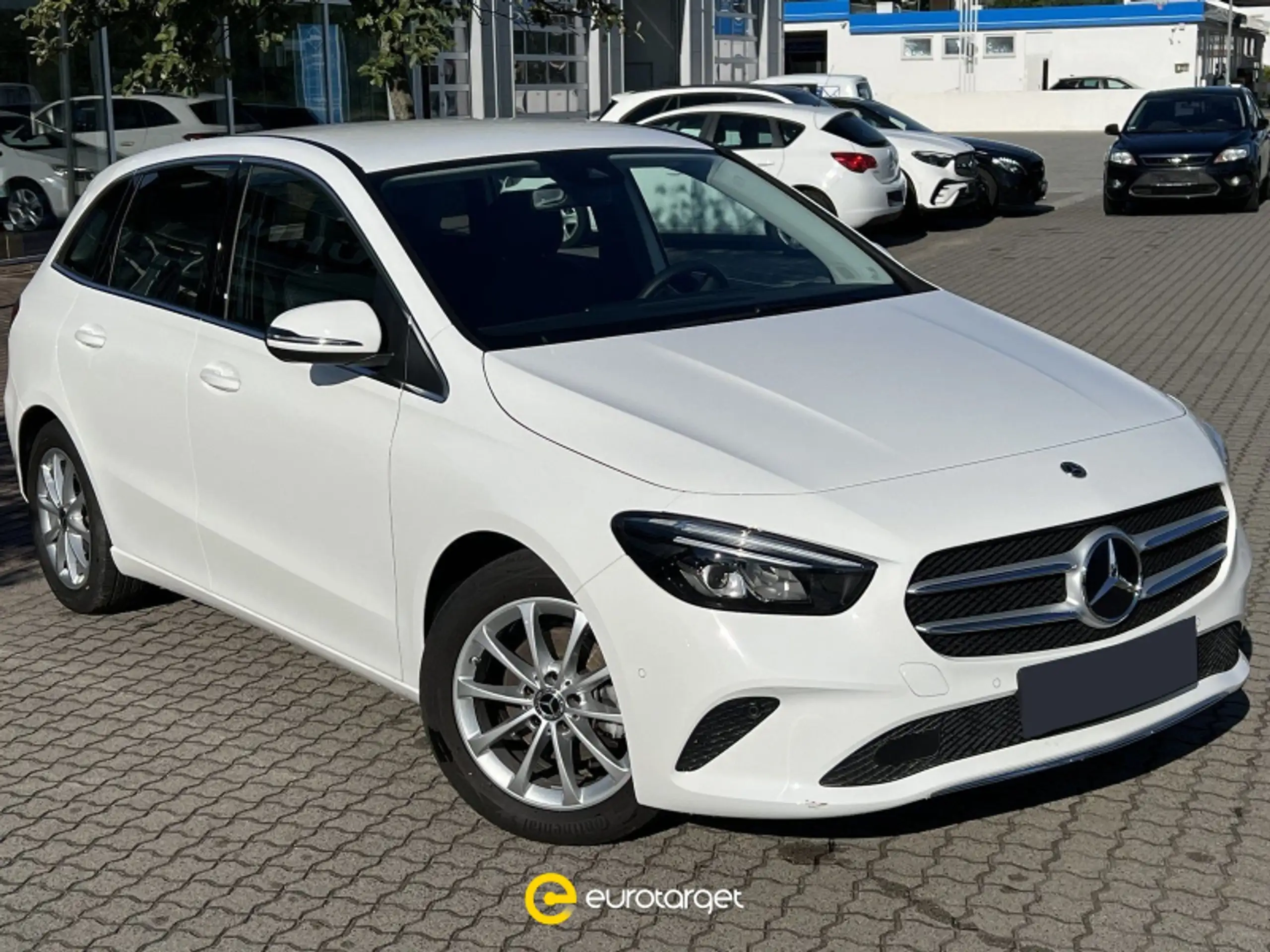 Mercedes-Benz B 180 2022