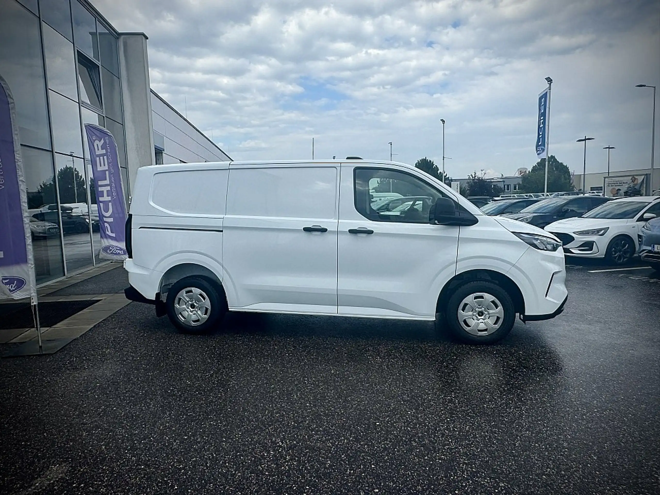 Ford - Transit Custom