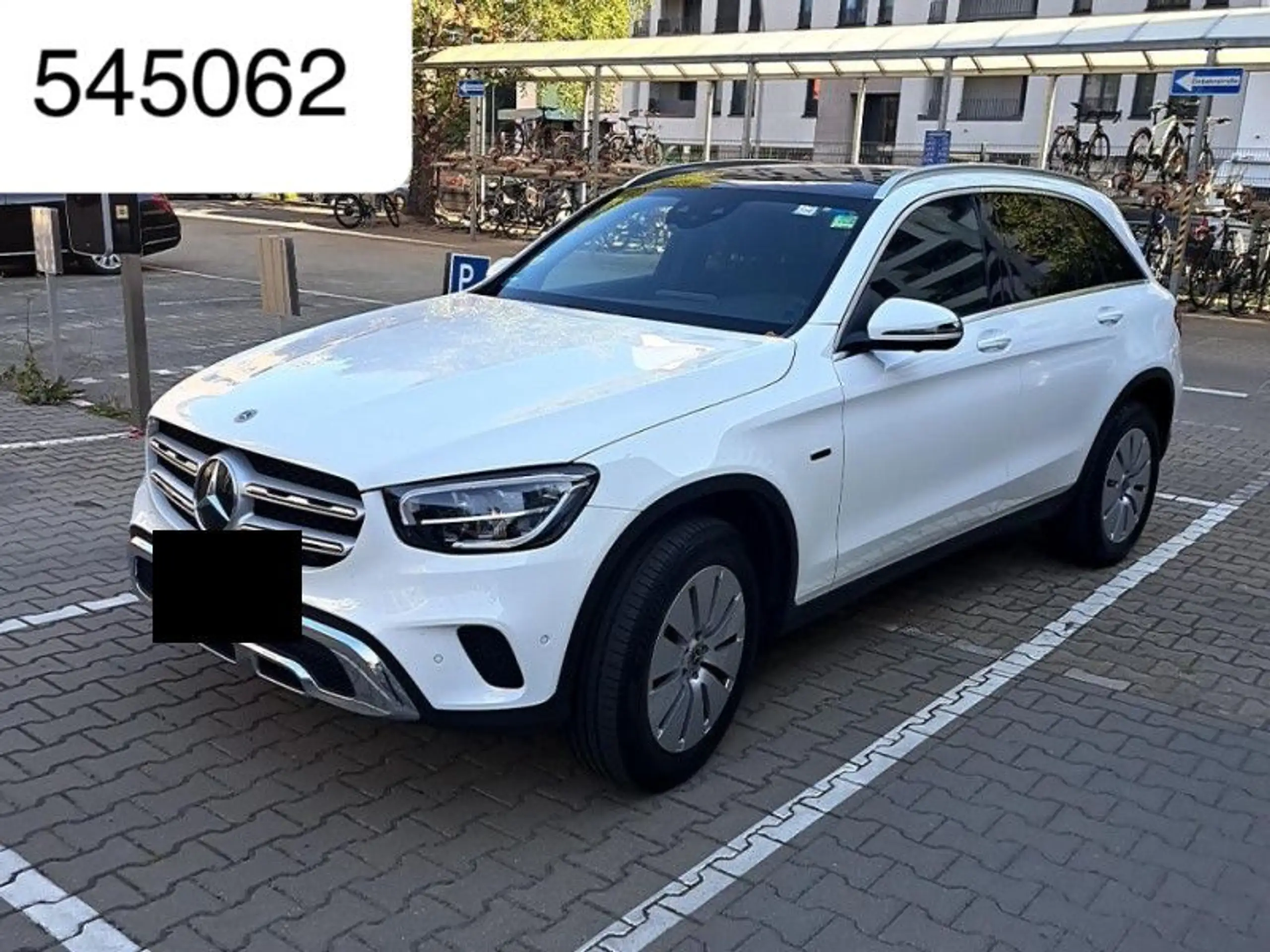 Mercedes-Benz - GLC 300