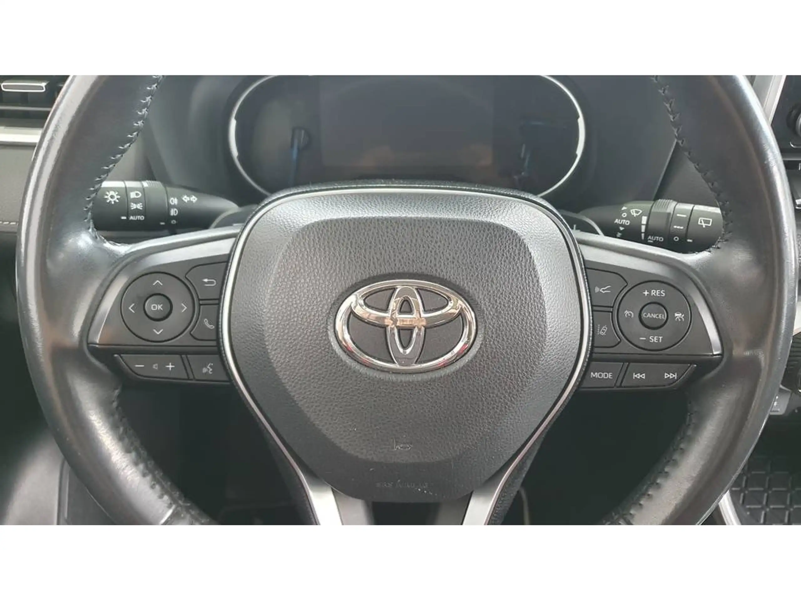 Toyota - RAV 4