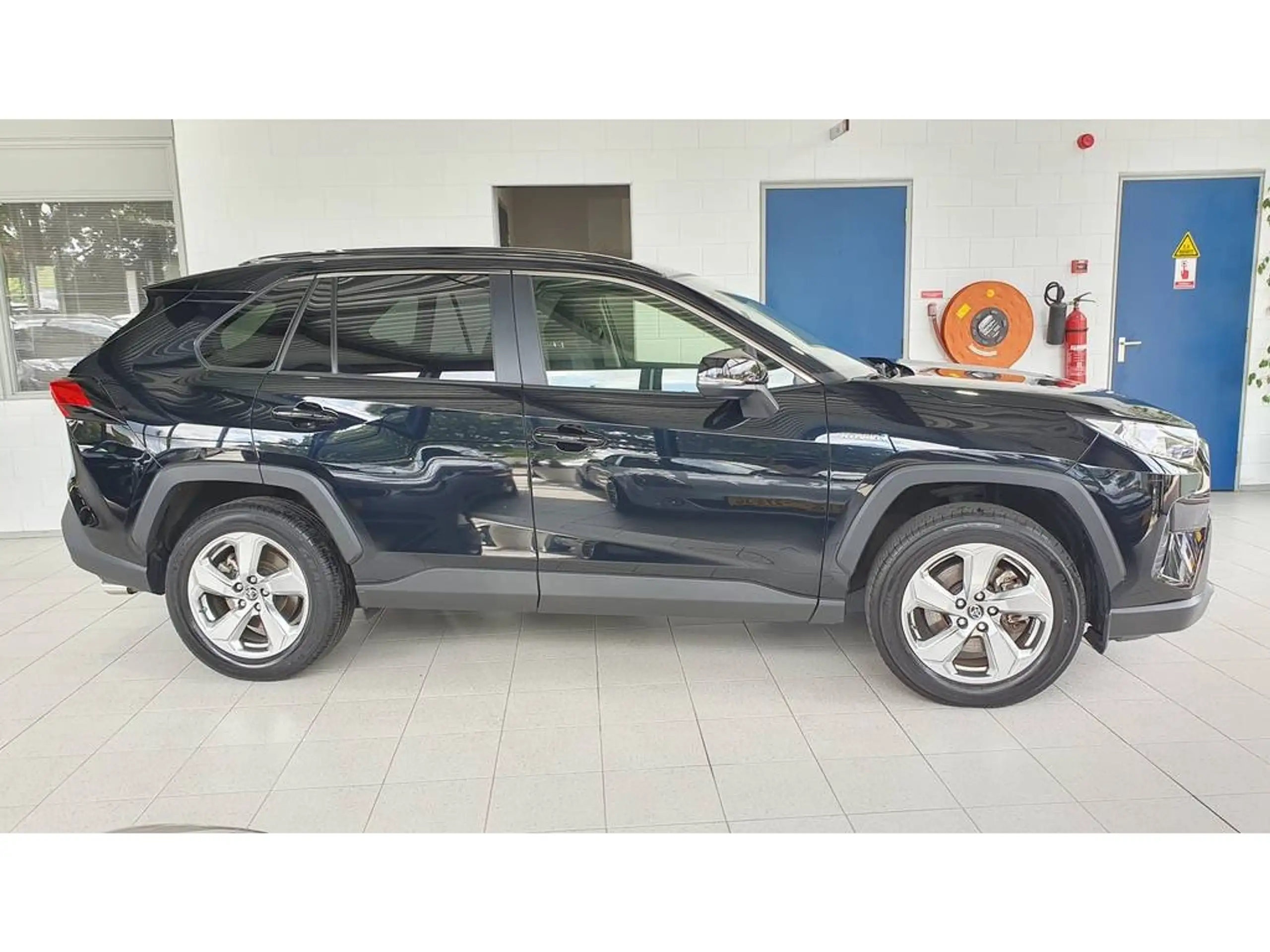 Toyota - RAV 4