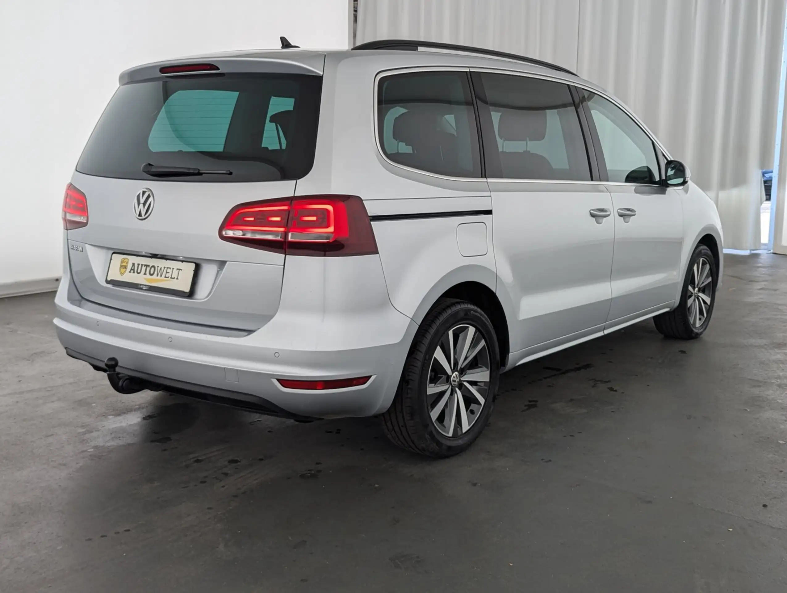 Volkswagen - Sharan