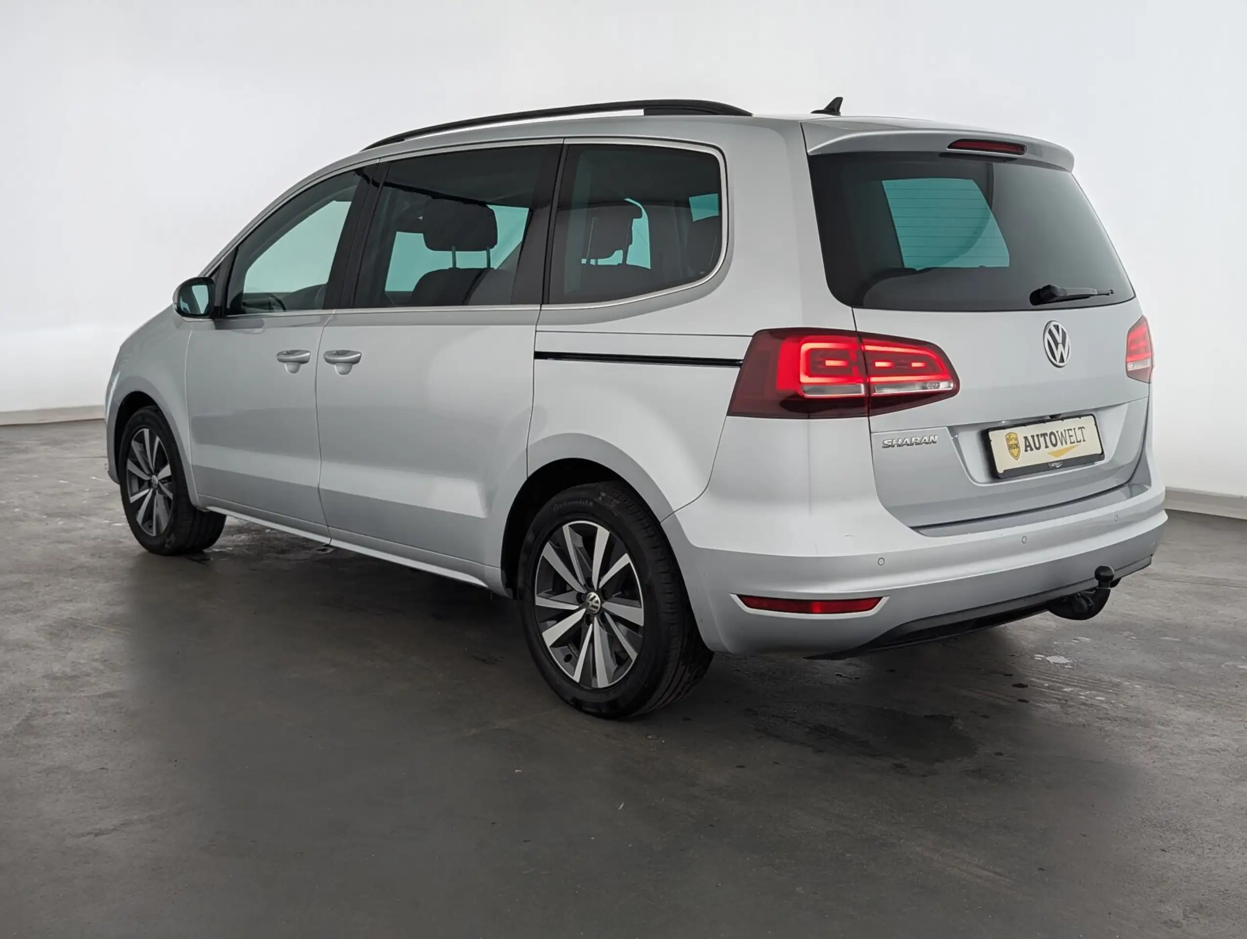 Volkswagen - Sharan