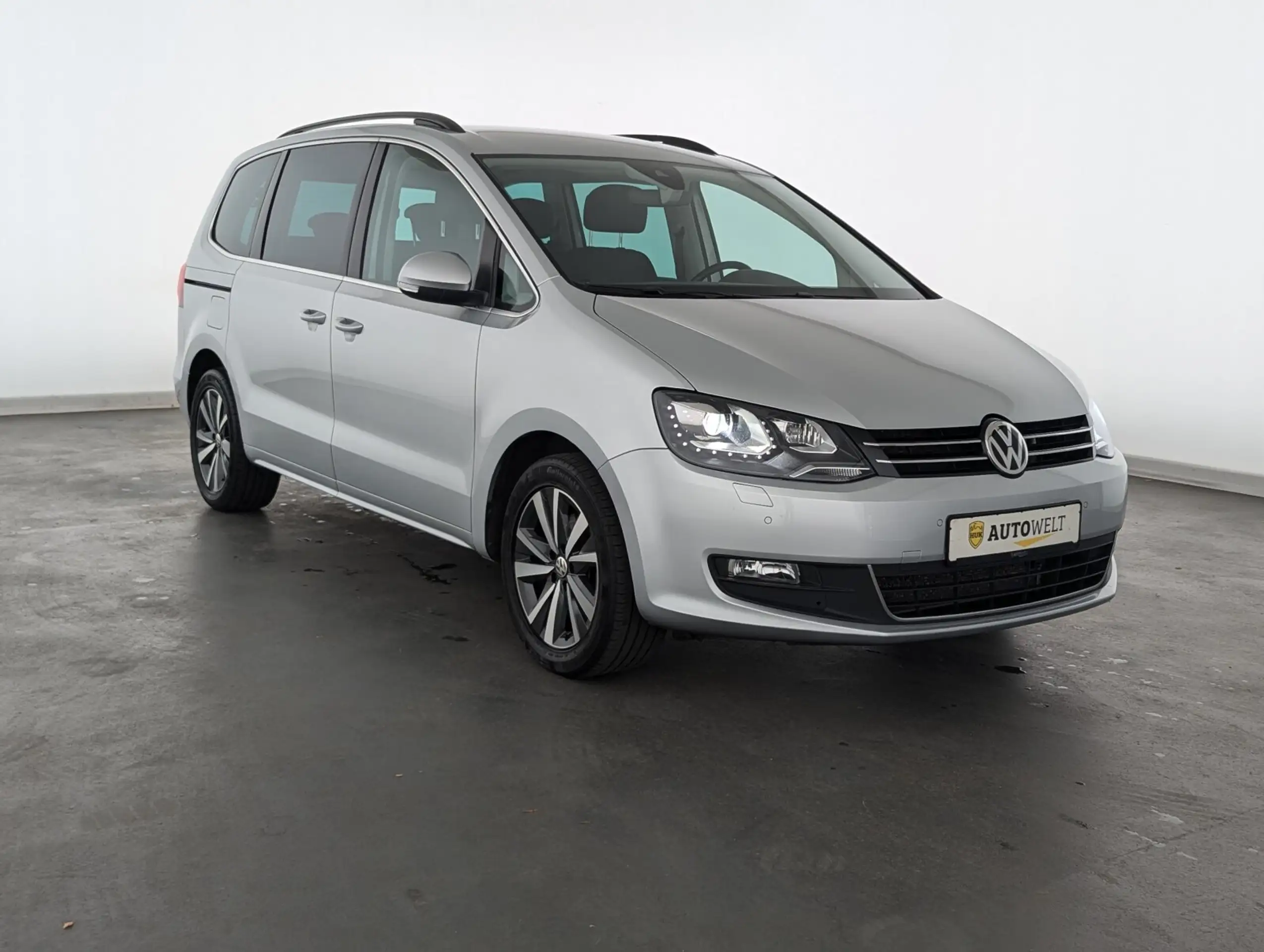 Volkswagen - Sharan