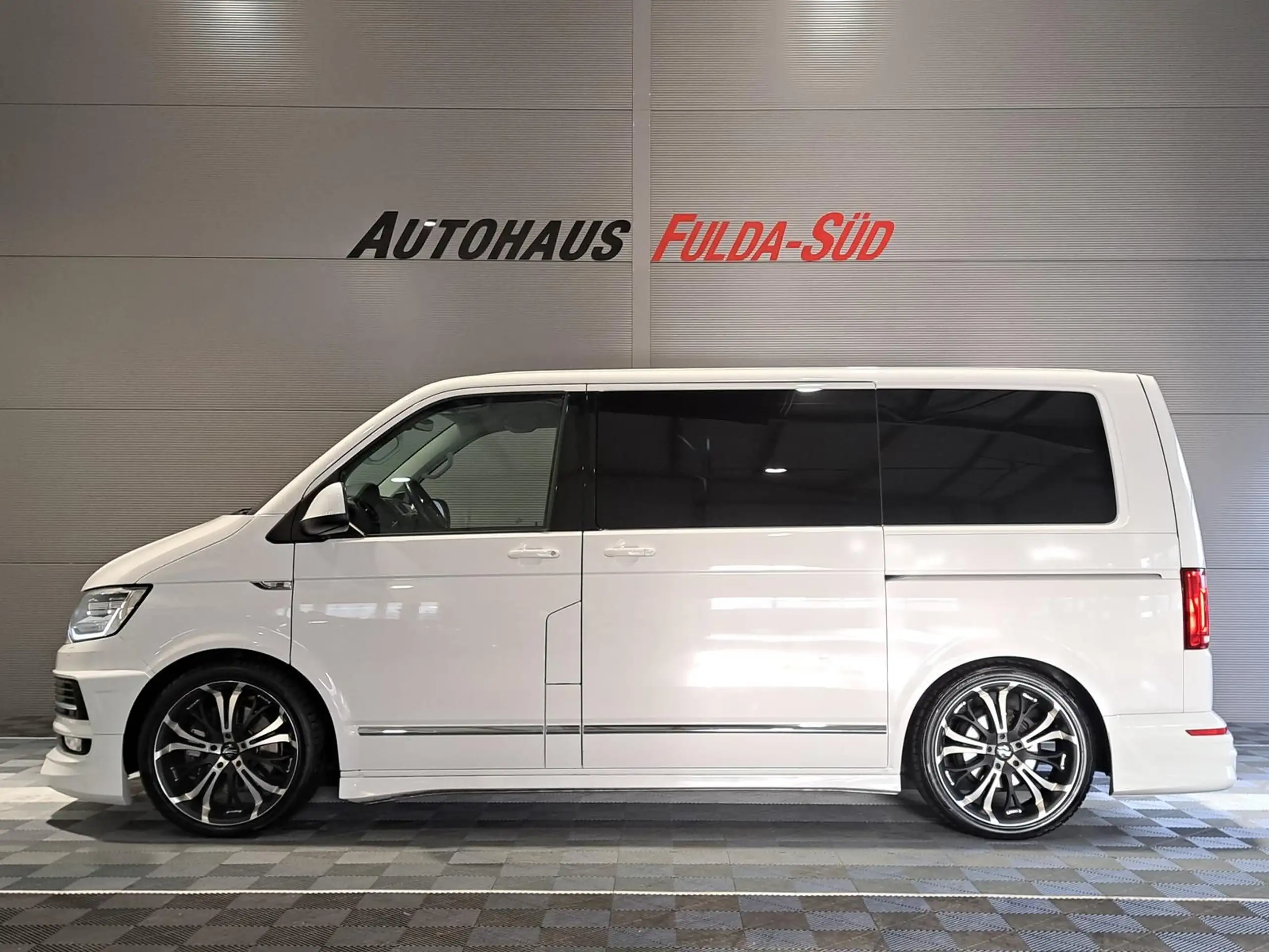 Volkswagen - T6 Transporter