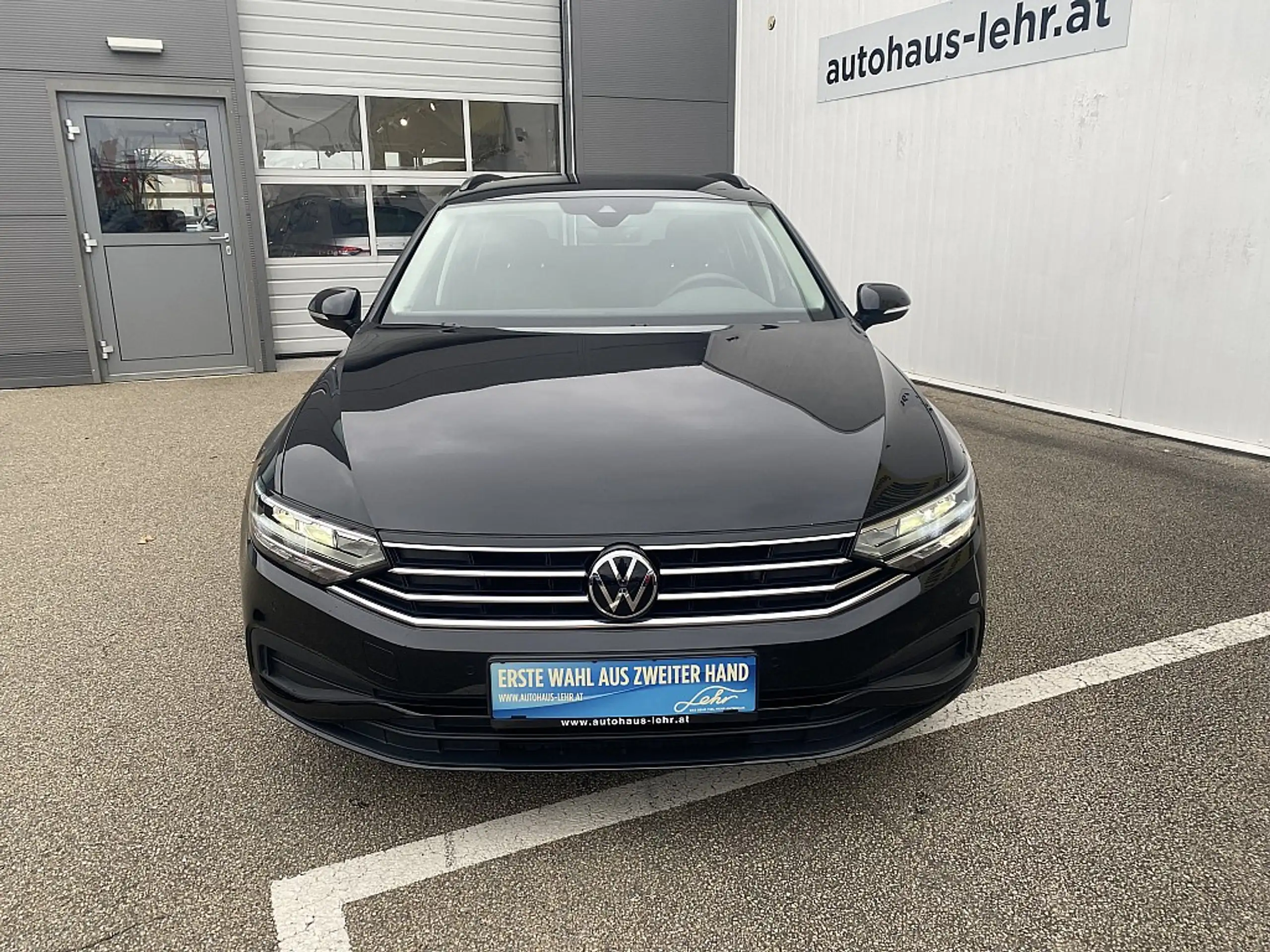 Volkswagen - Passat Variant