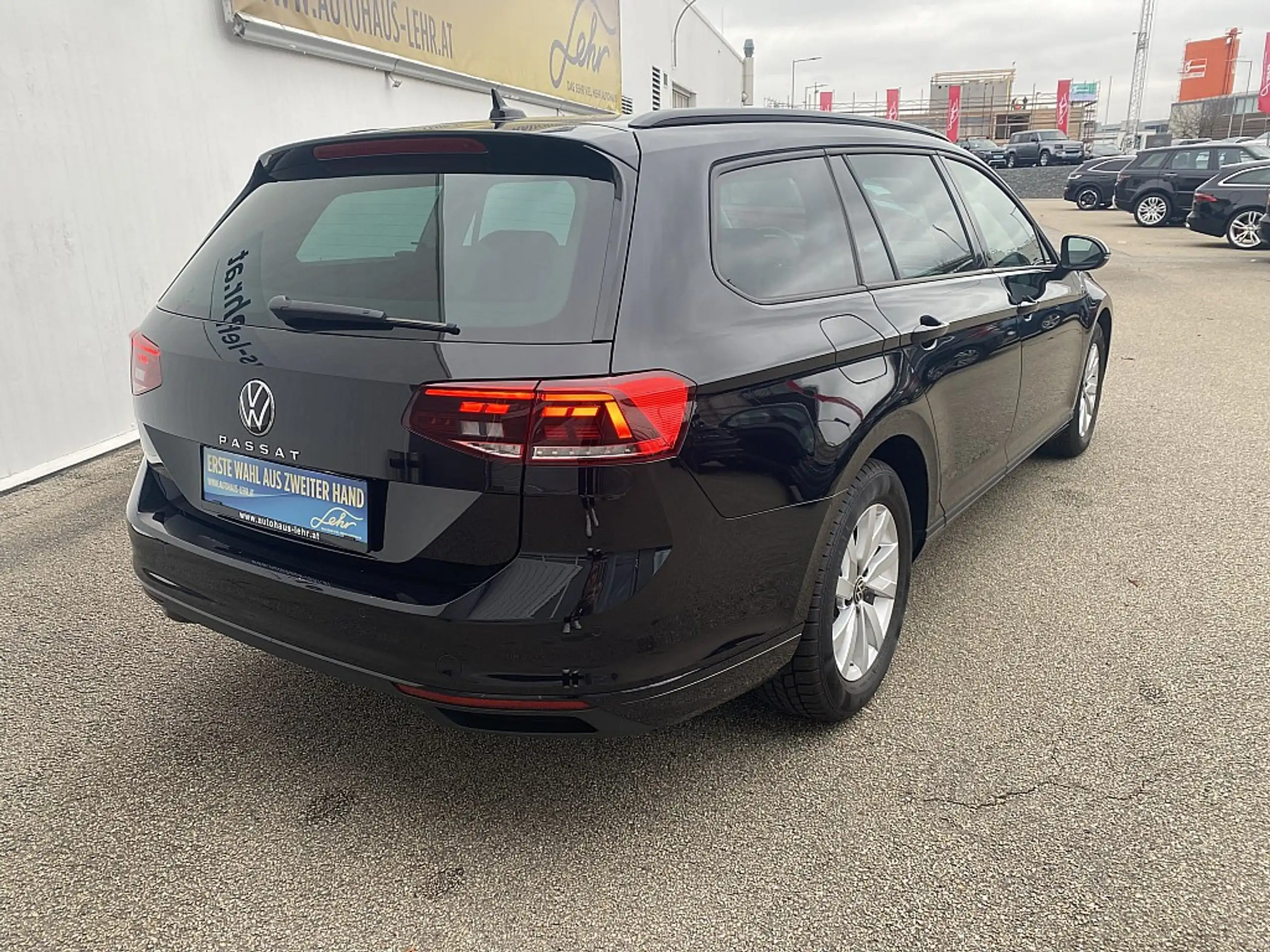 Volkswagen - Passat Variant