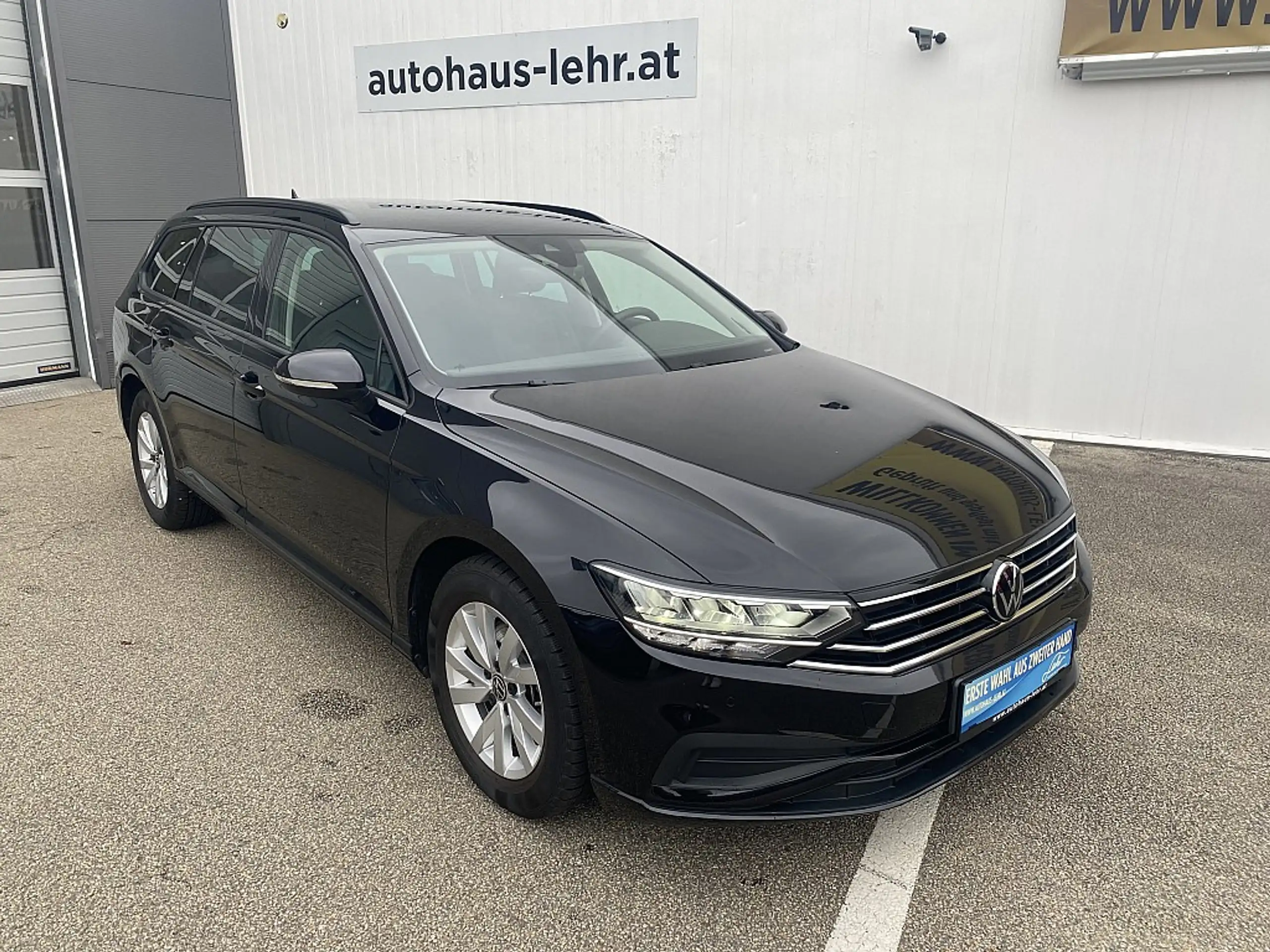 Volkswagen - Passat Variant