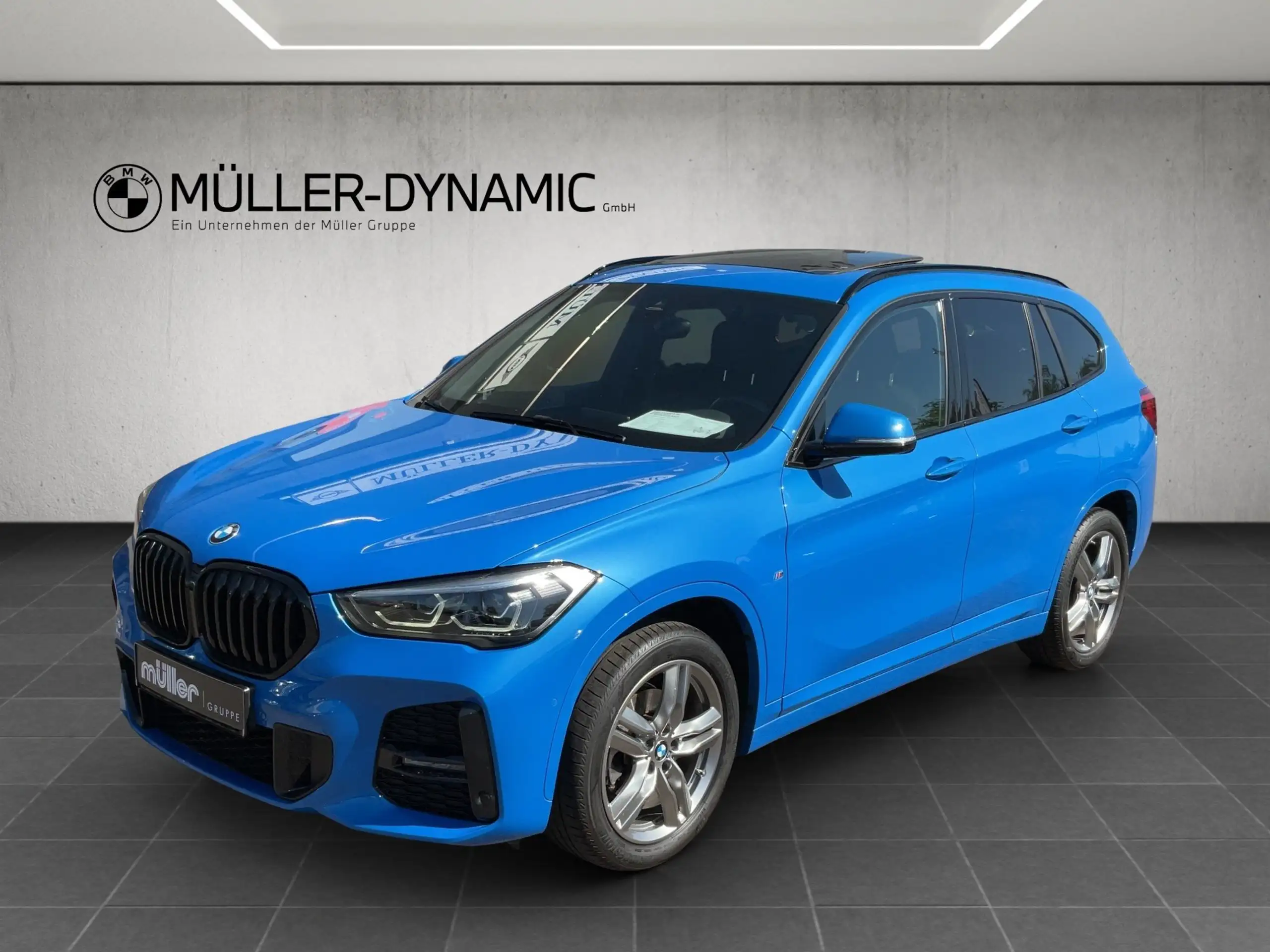 BMW - X1