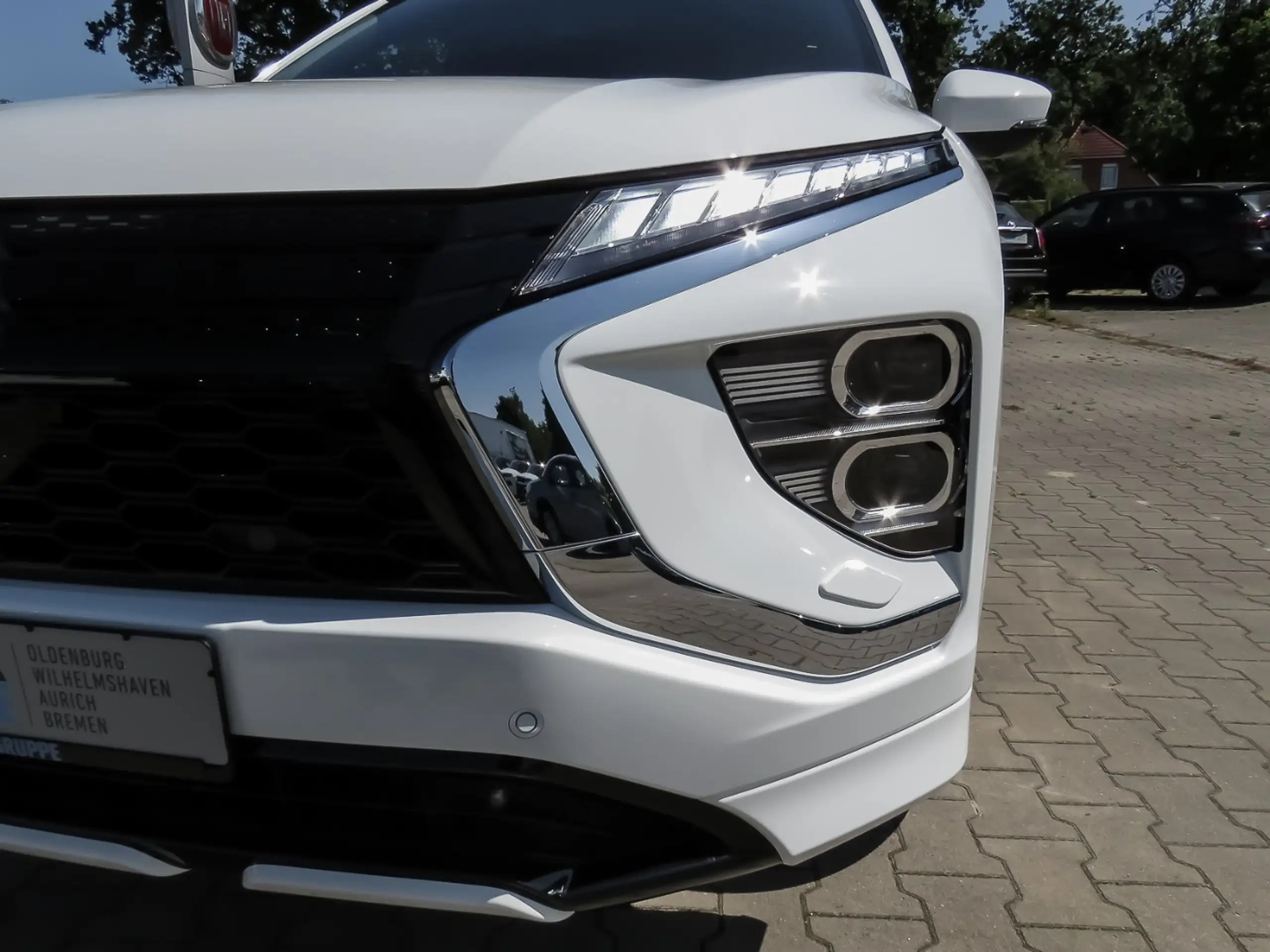 Mitsubishi - Eclipse Cross