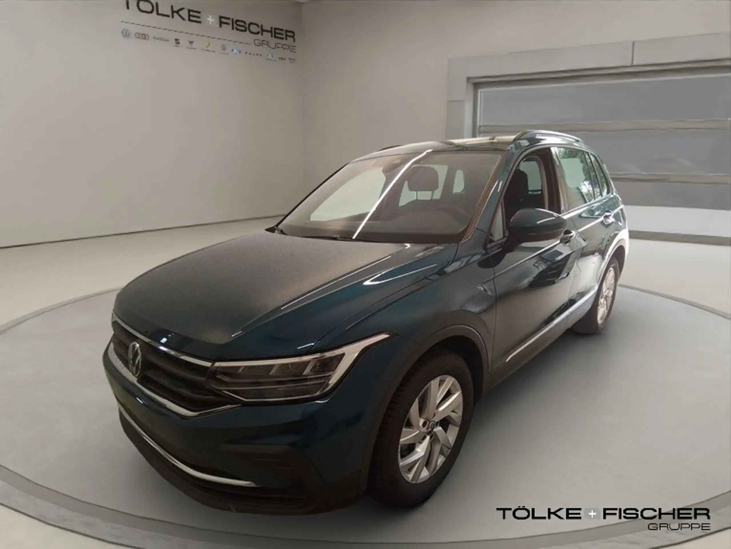 Volkswagen - Tiguan